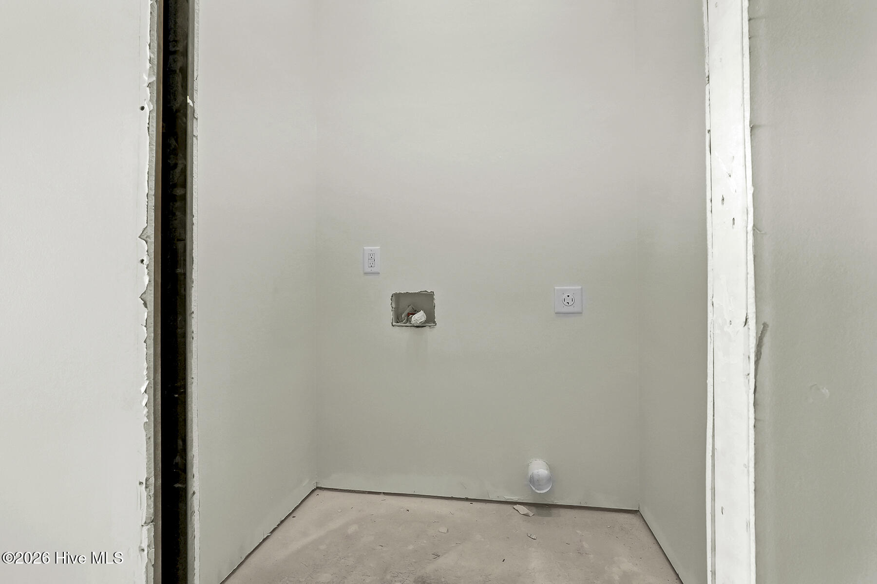 100559253 | Photo 38