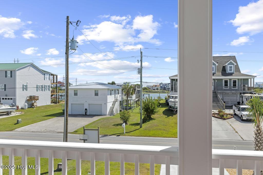 100535479 | Photo 27