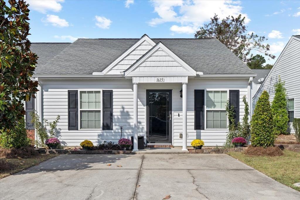 1615 Emma, Augusta, Georgia, 2 Bedroom Bedrooms, 4 Room Rooms,2 BathroomBathrooms,Townhouse,For sale,Emma,98249212