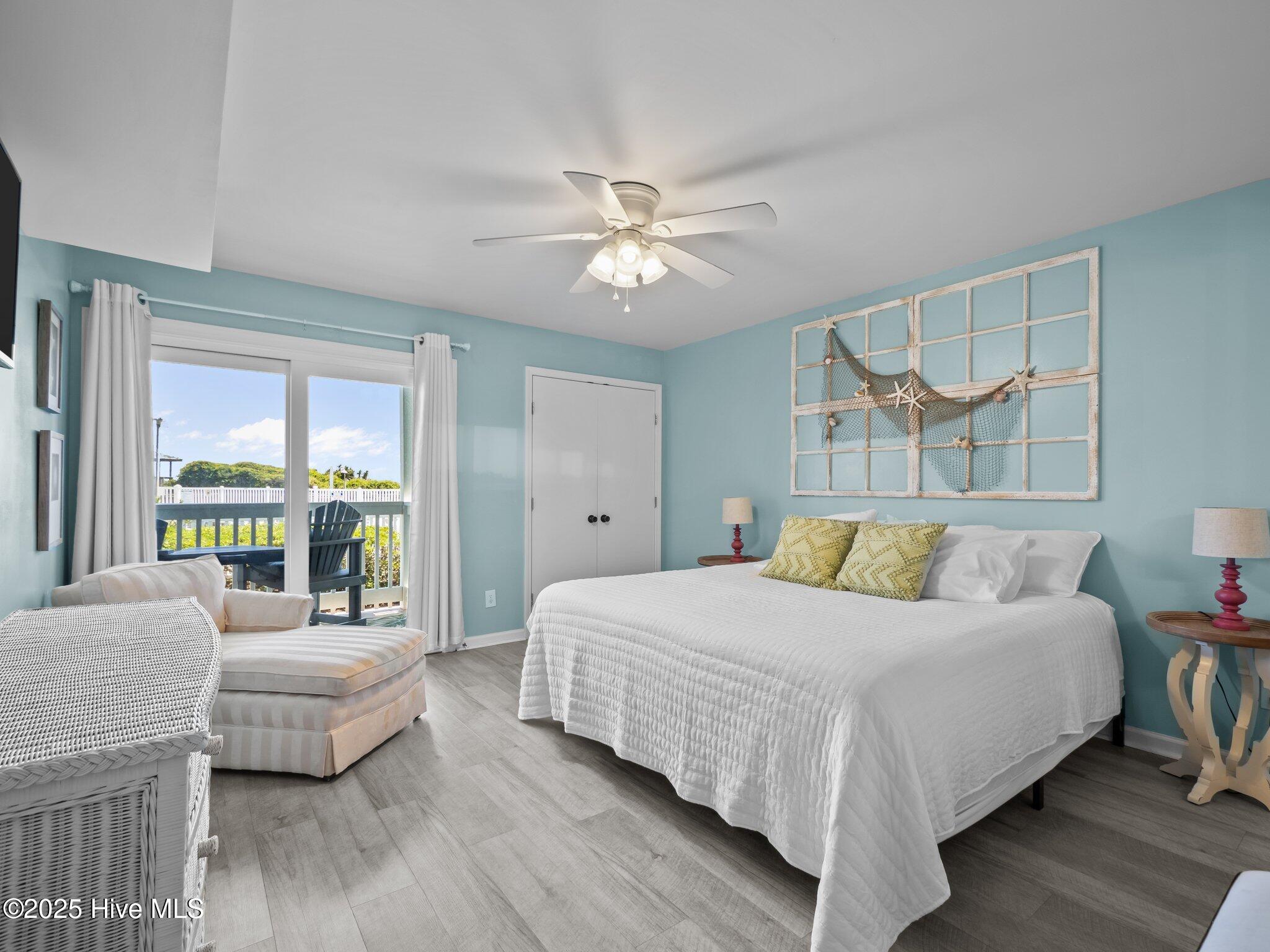 100536863 | Photo 29