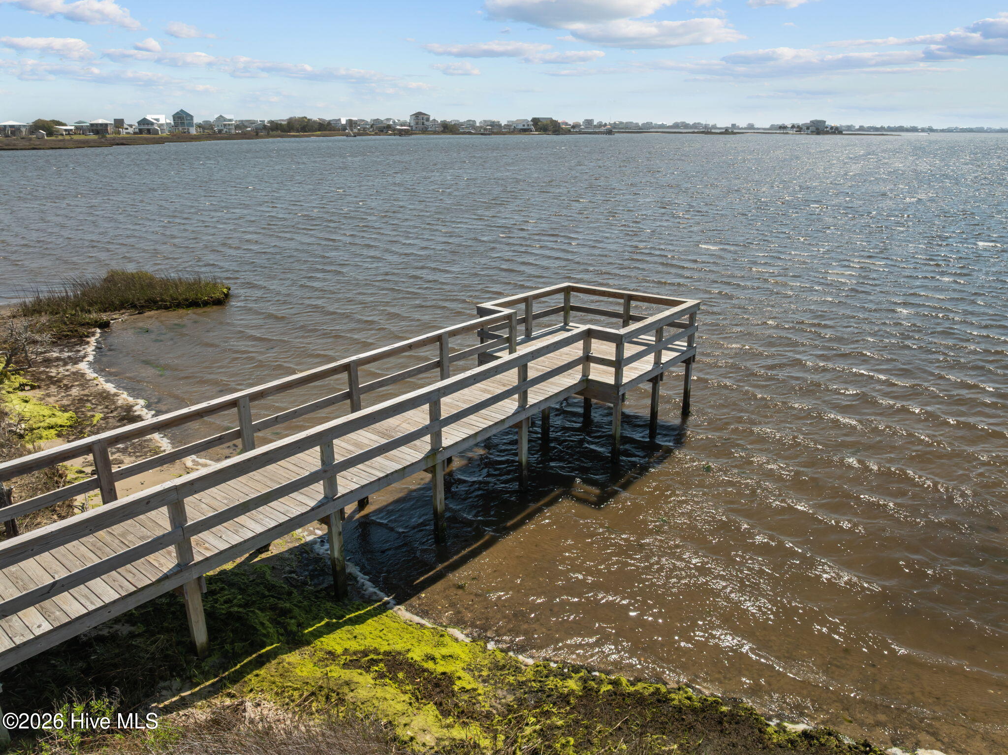 100564273 | Photo 43