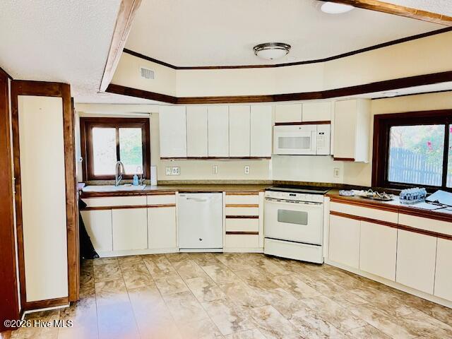 100531930 | Photo 17