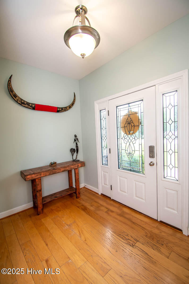 100534279 | Photo 10