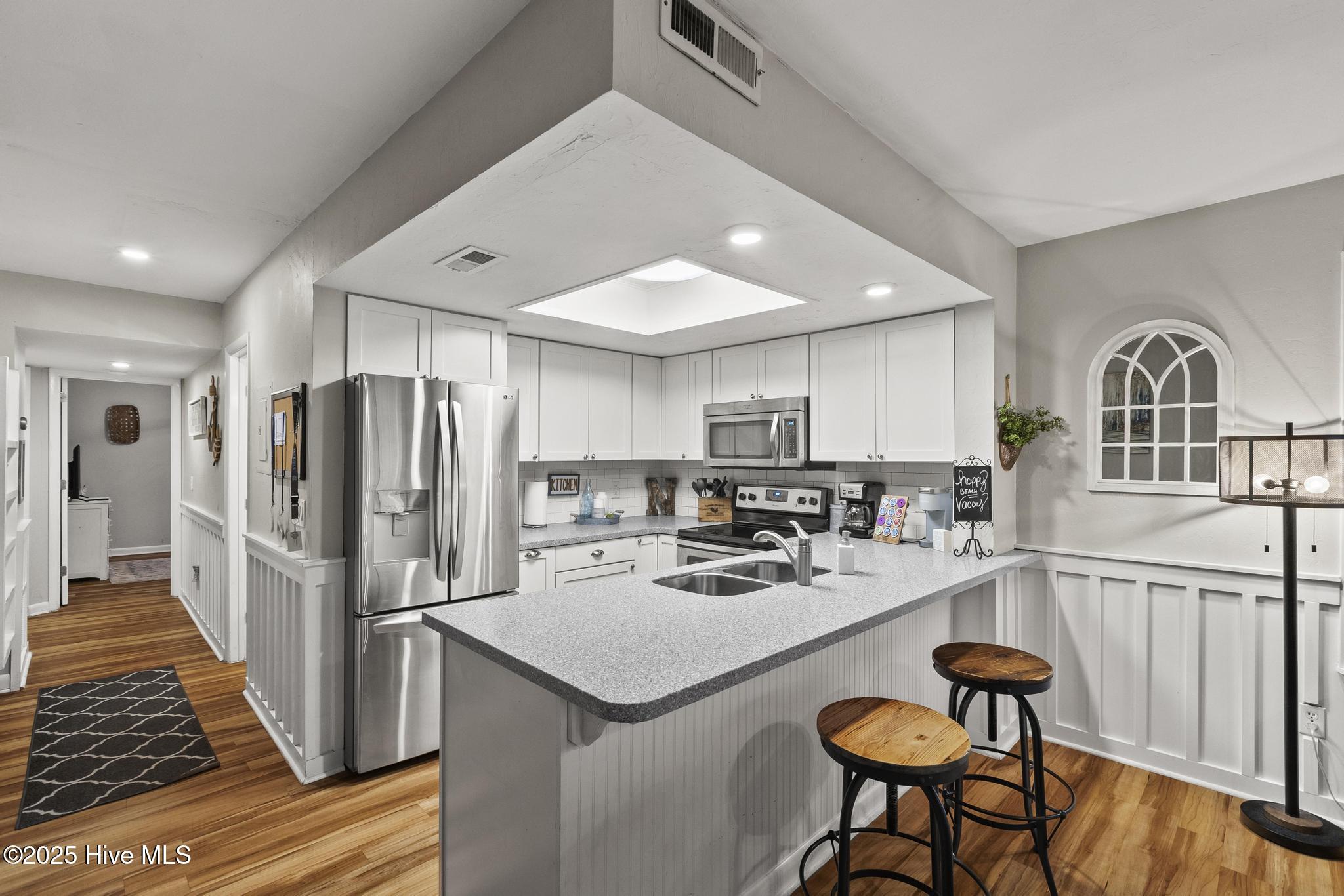 100546076 | Photo 31