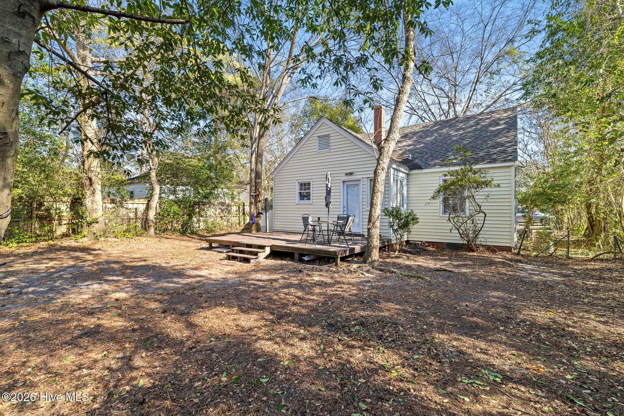 100555429 | Photo 30