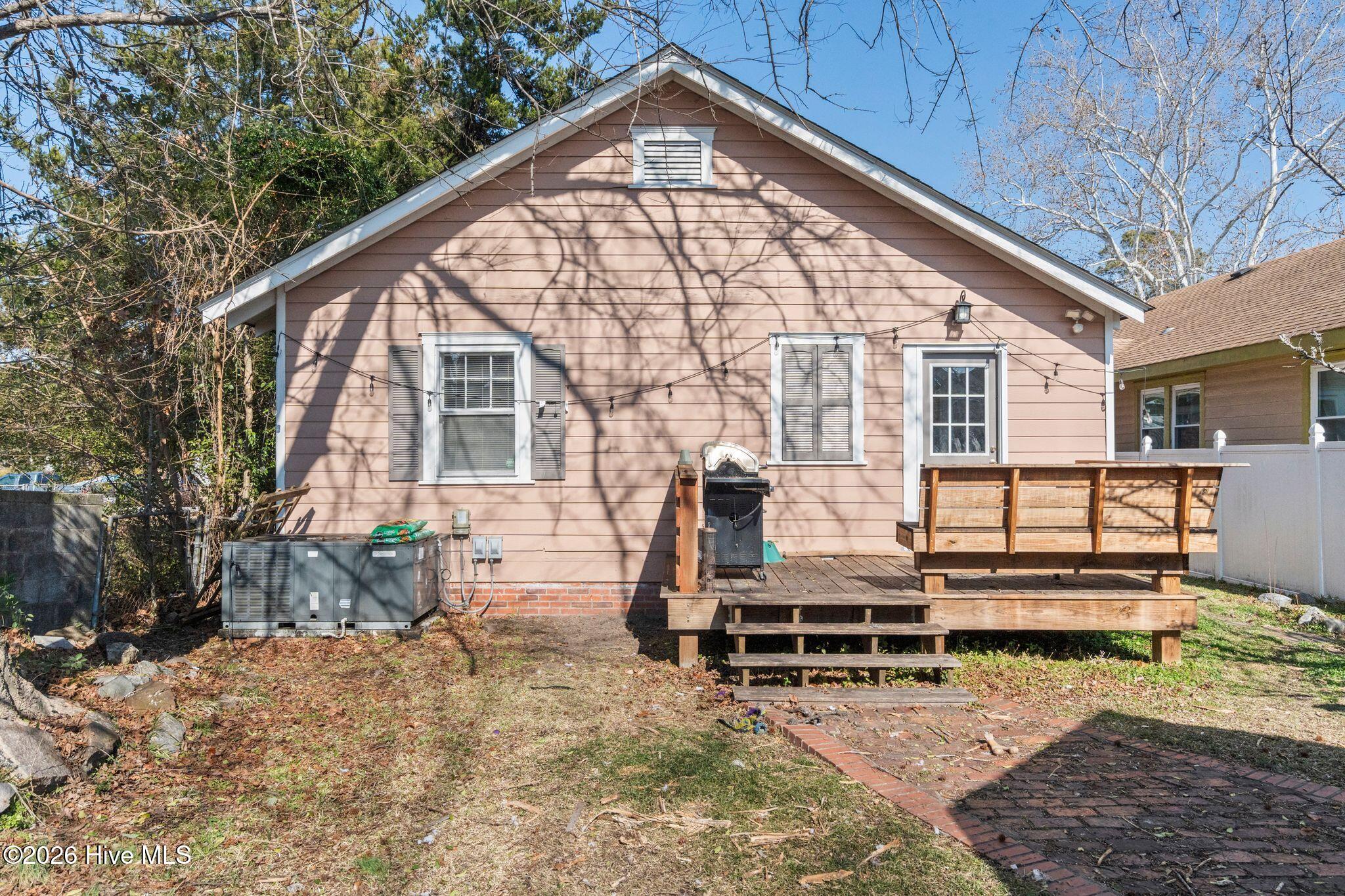 100554931 | Photo 32