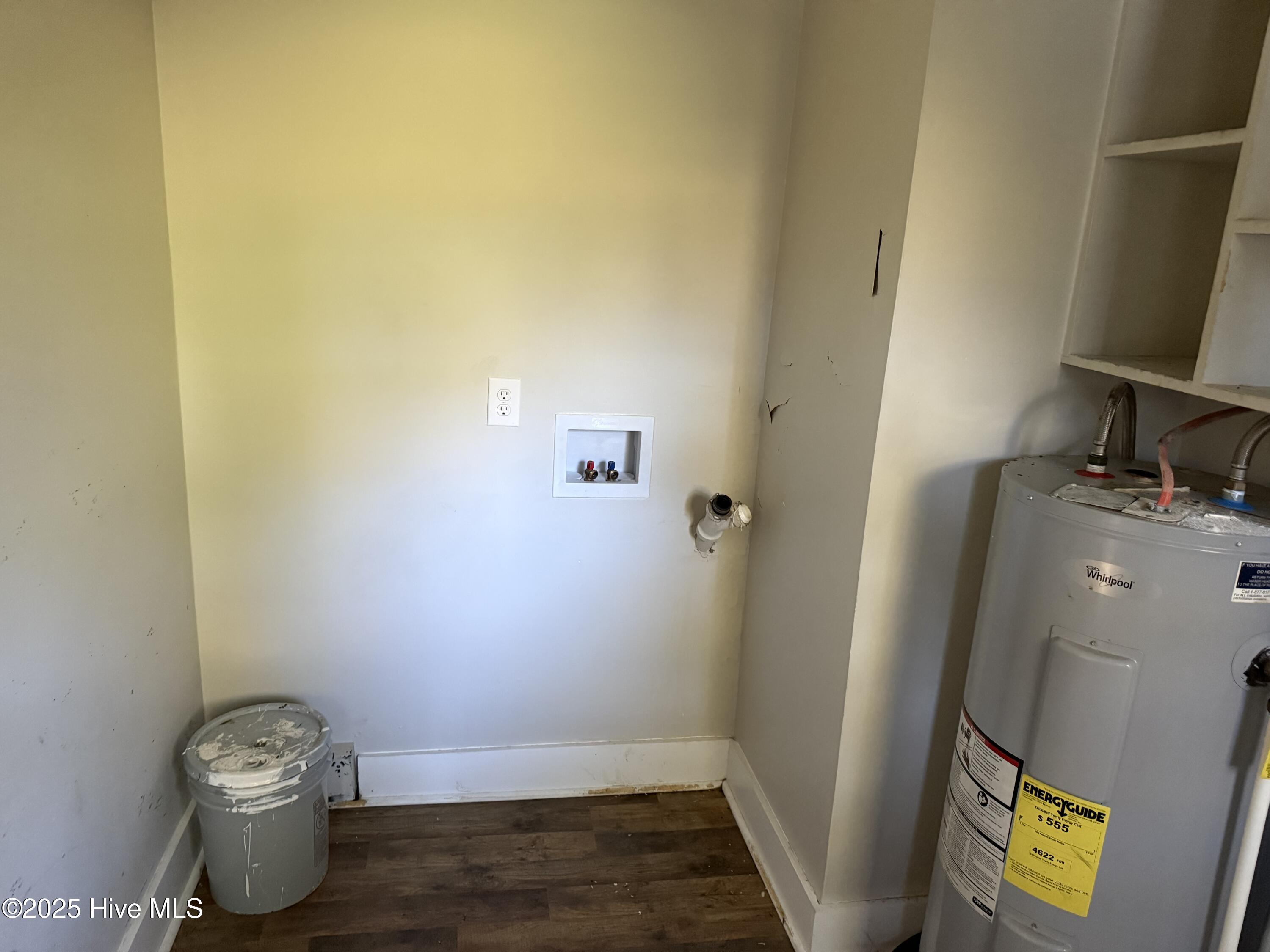 100537405 | Photo 19