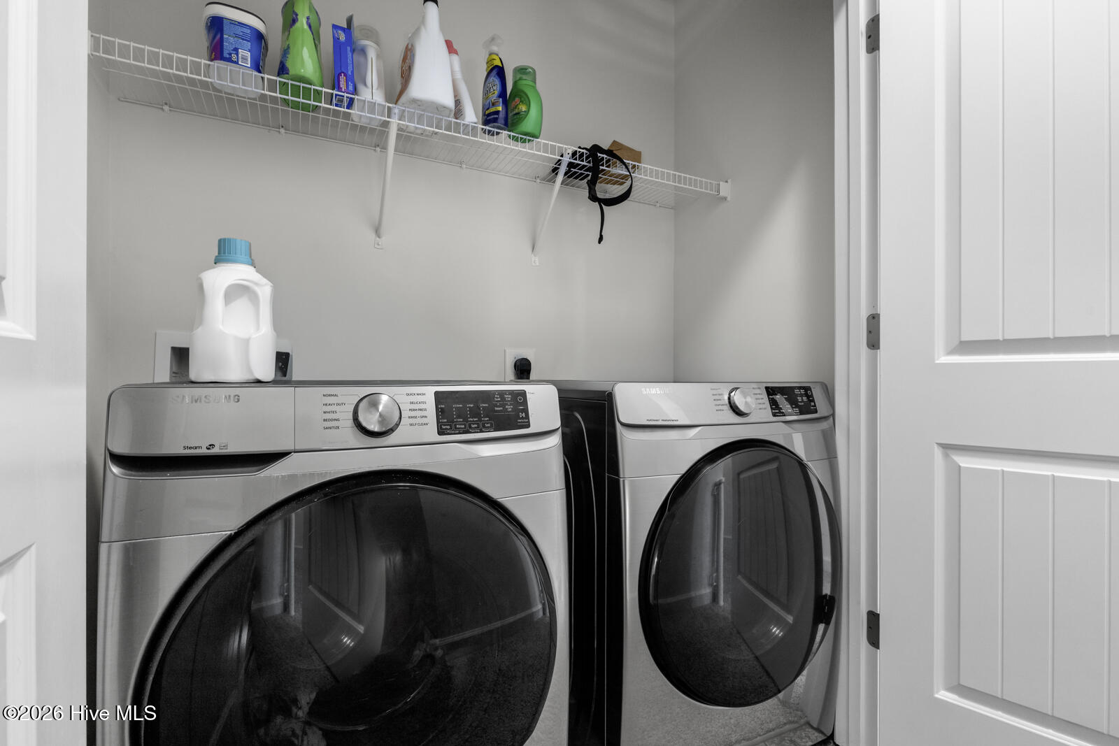 100555334 | Photo 14