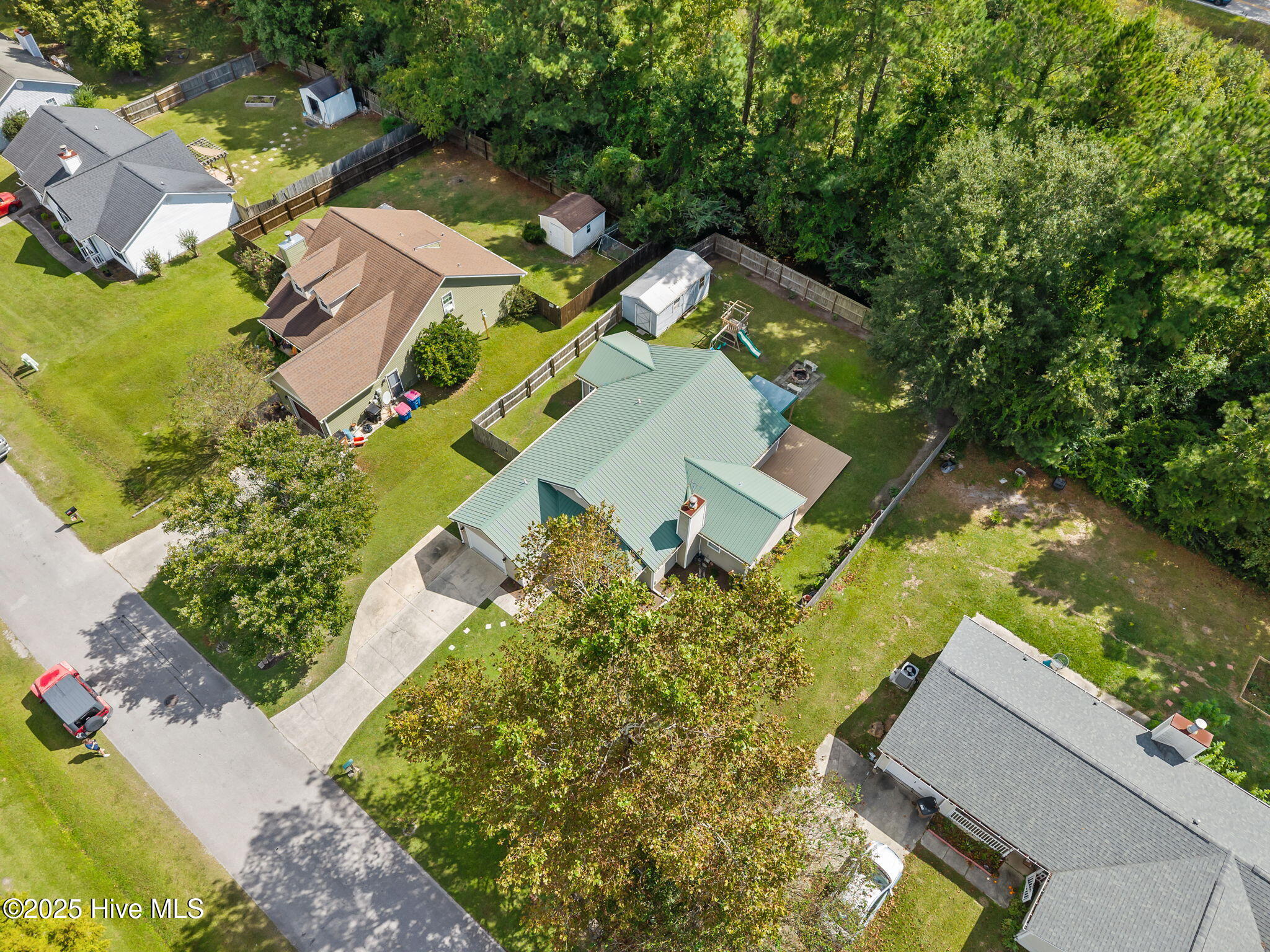 100545928 | Photo 39