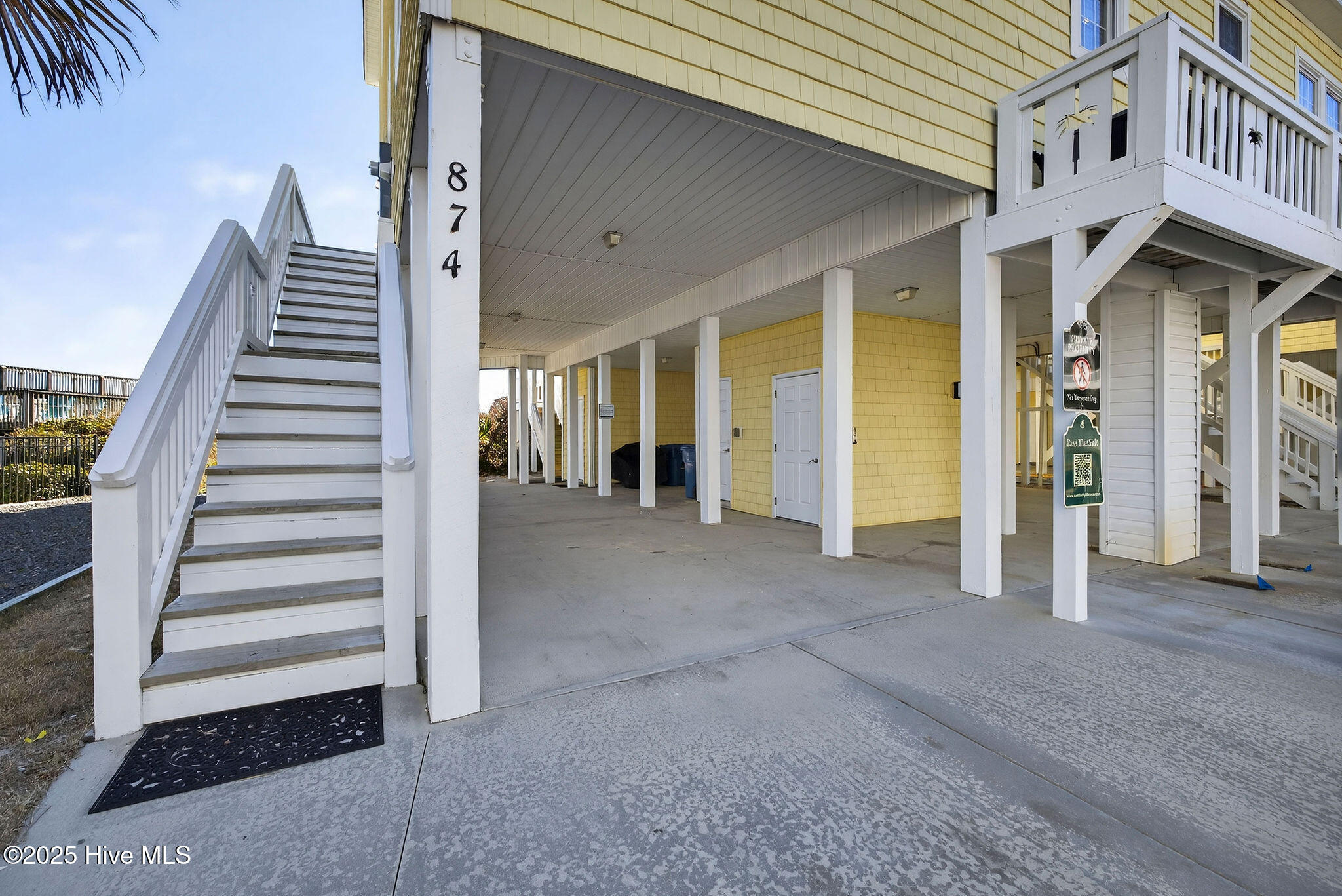 100544779 | Photo 13