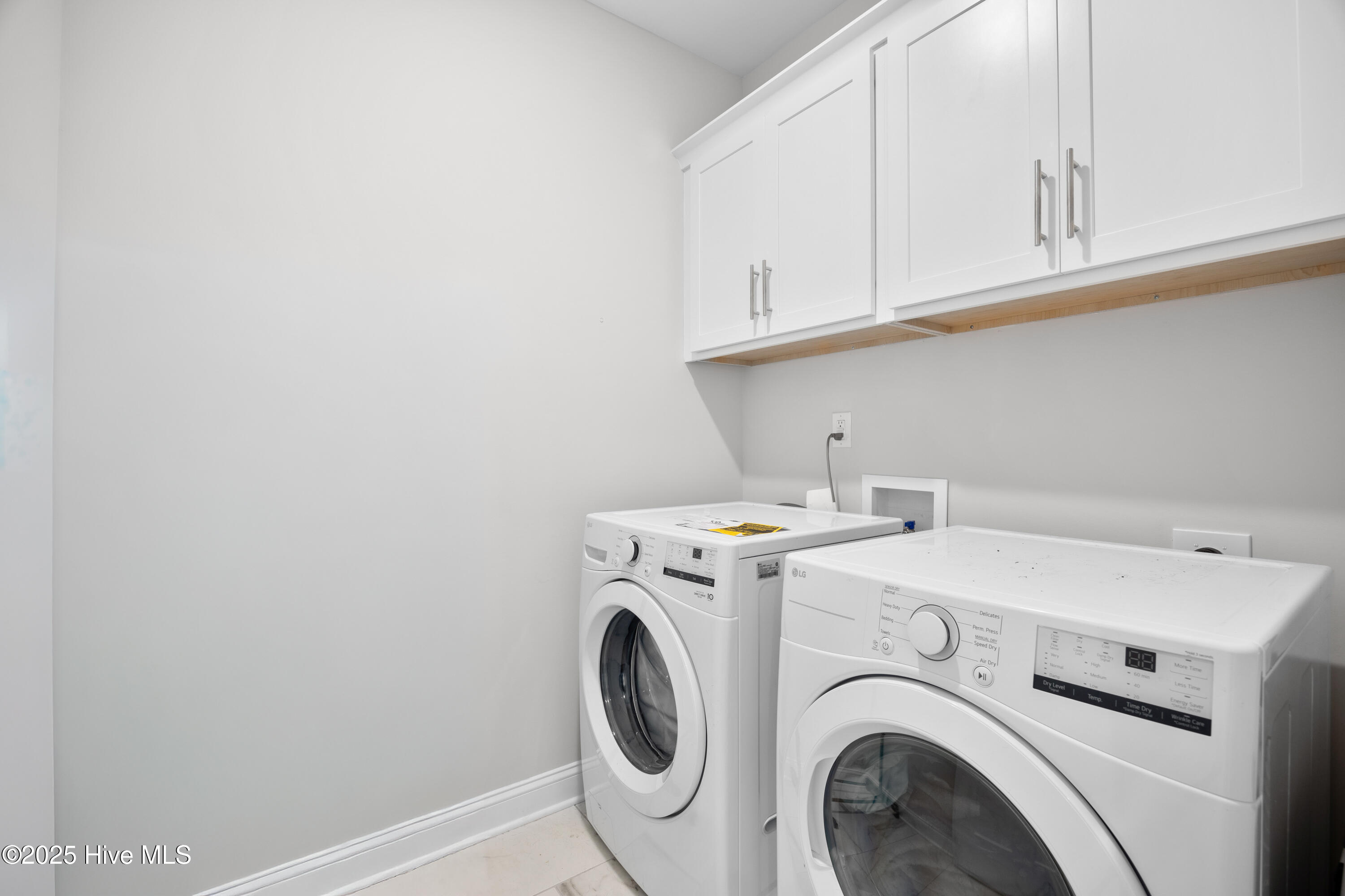 100531716 | Photo 26