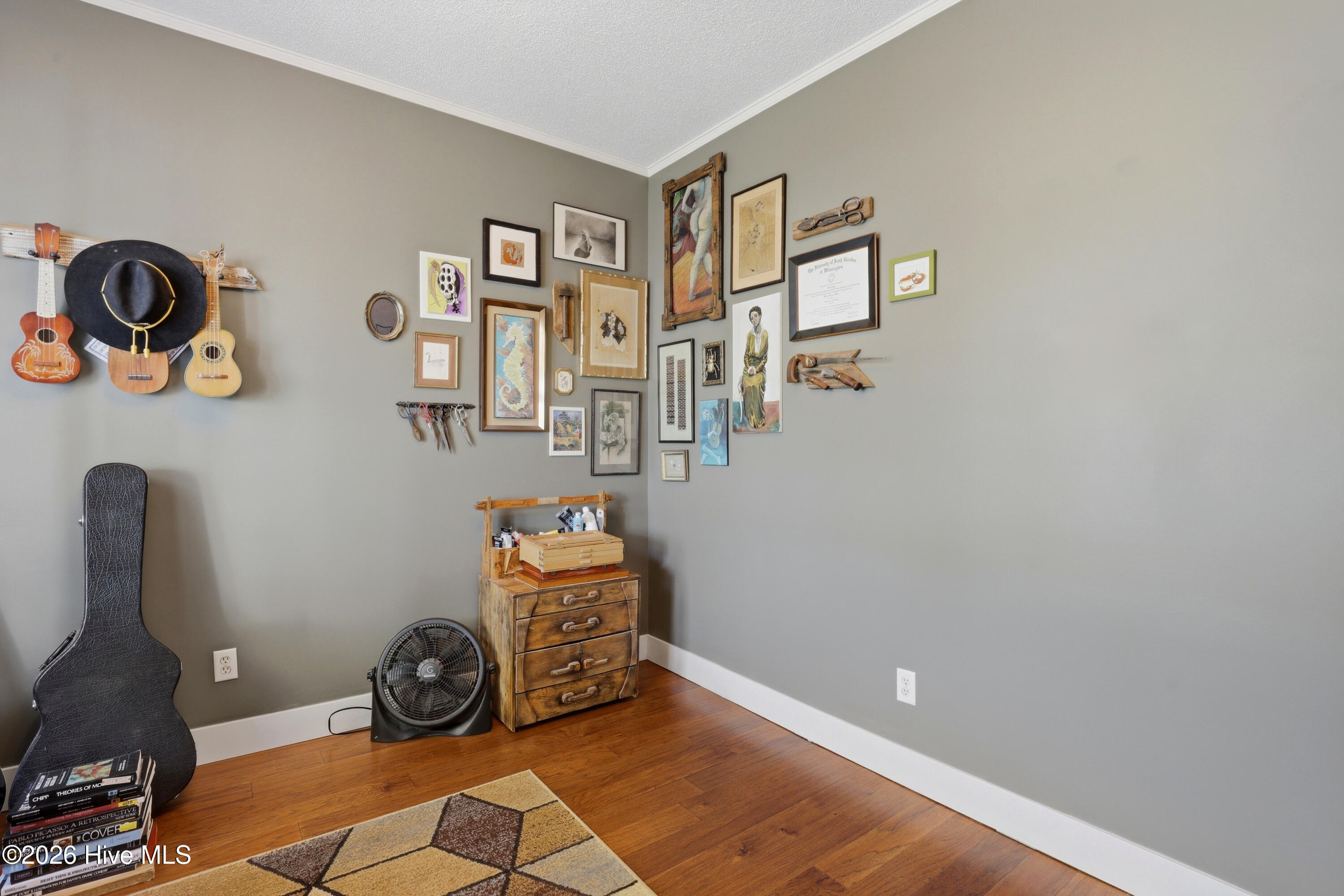 100560497 | Photo 22