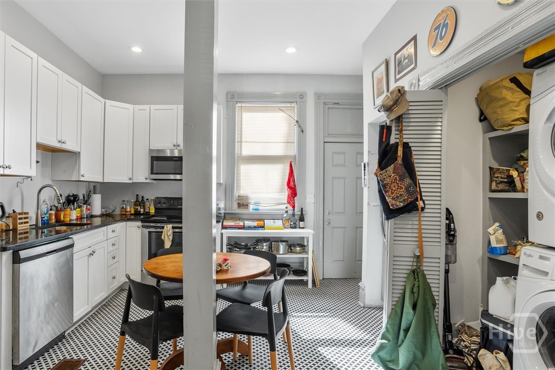 21 W 36th Street, Savannah, GA, 31401