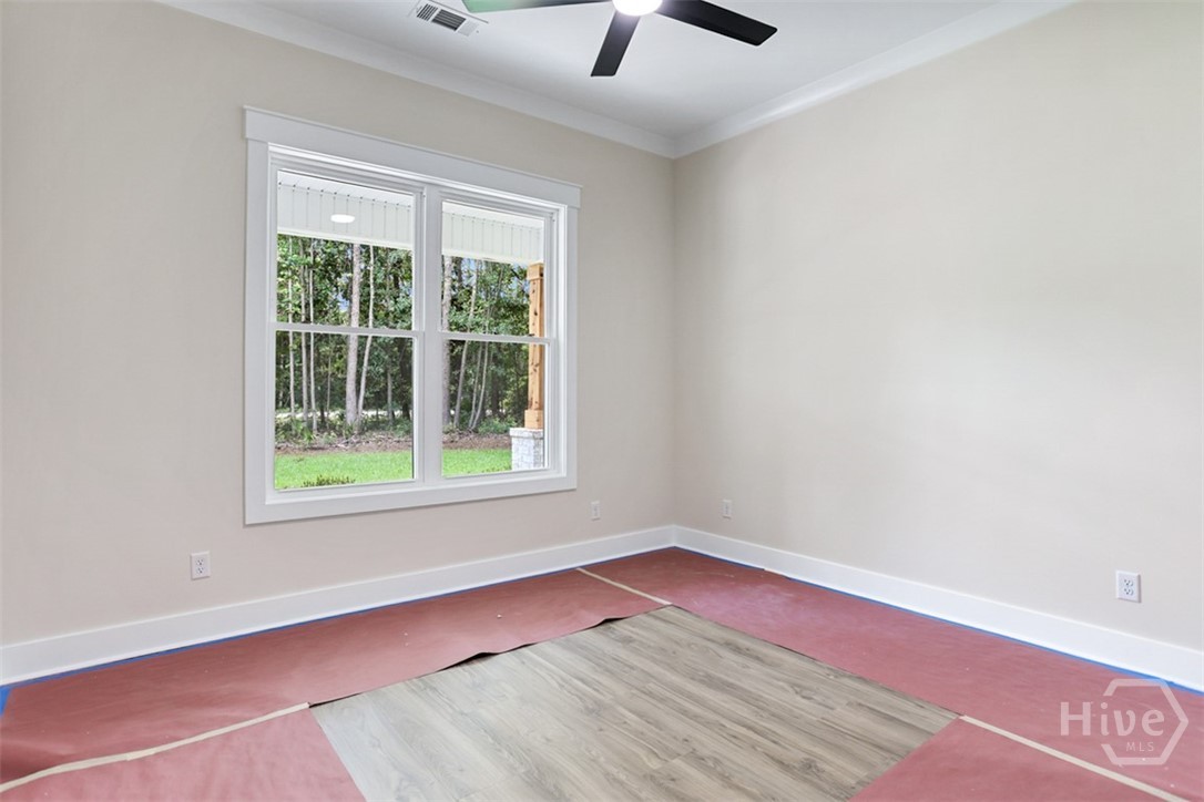 433 Exley Loop