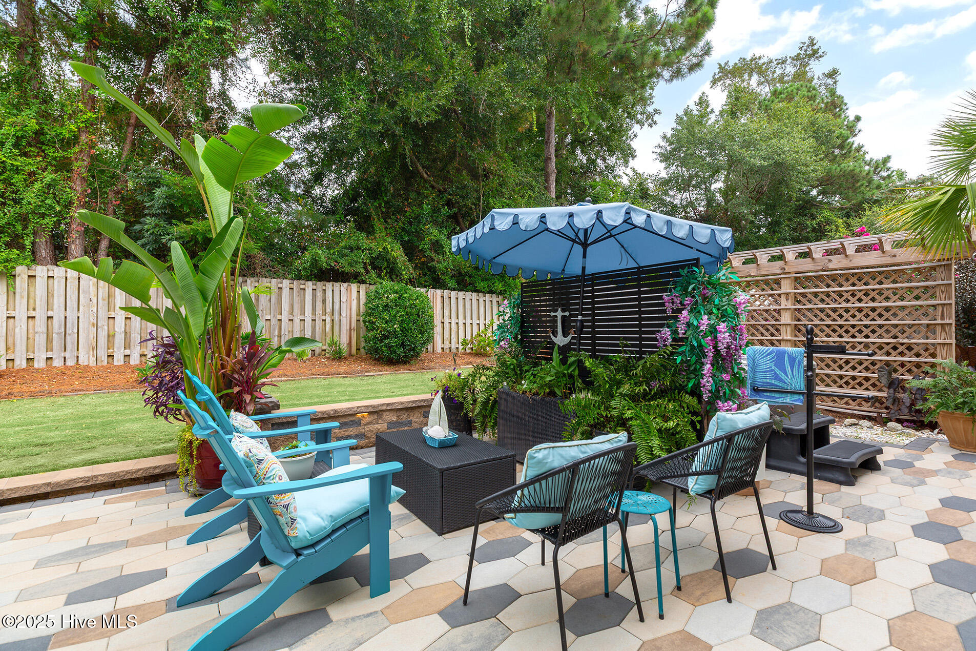 100531047 | Photo 59