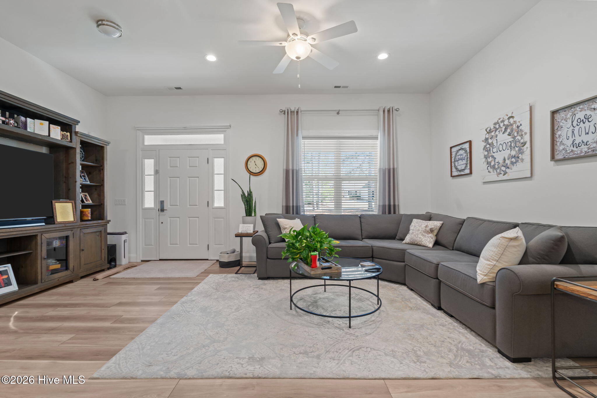 146 Sunset Way