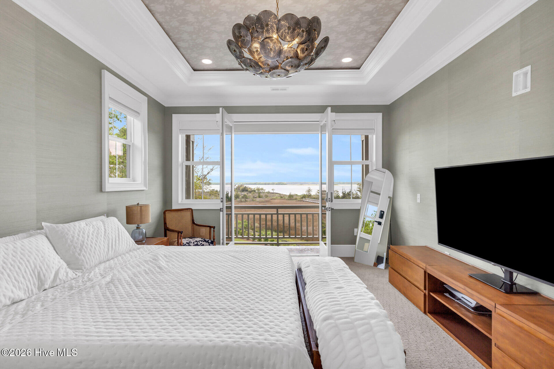 100553549 | Photo 28