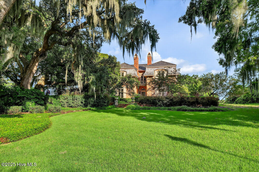 100544850 | Photo 75