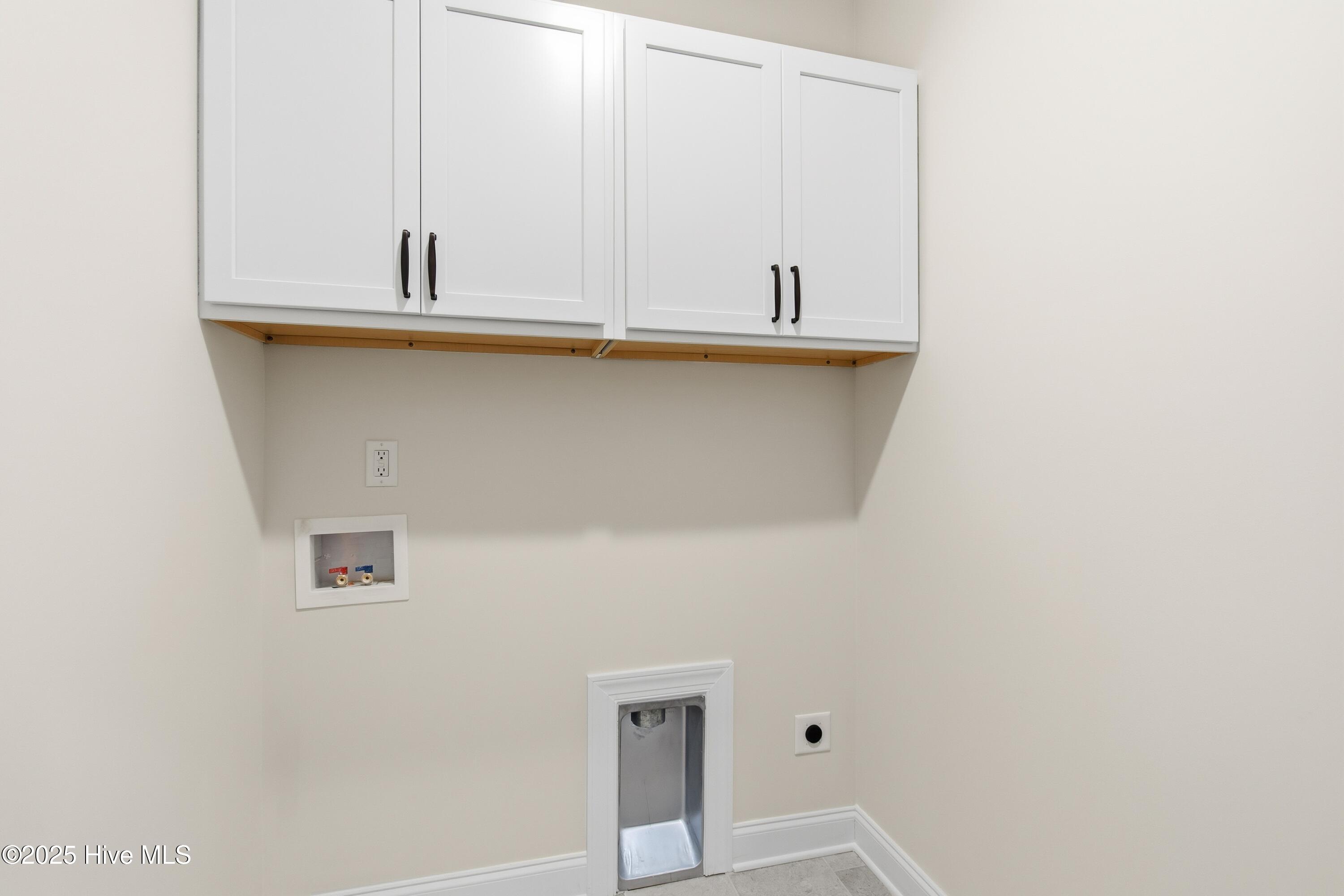 100505840 | Photo 33