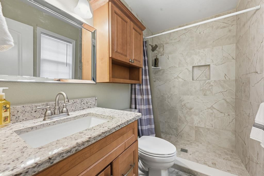 Newly remodeled Master on suite Bath