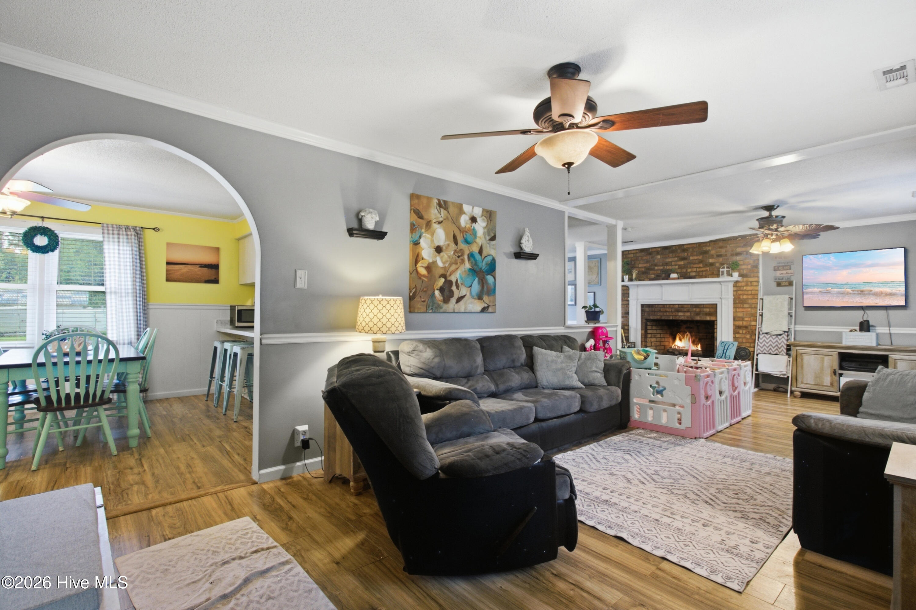 6634 Florence Road,Merritt