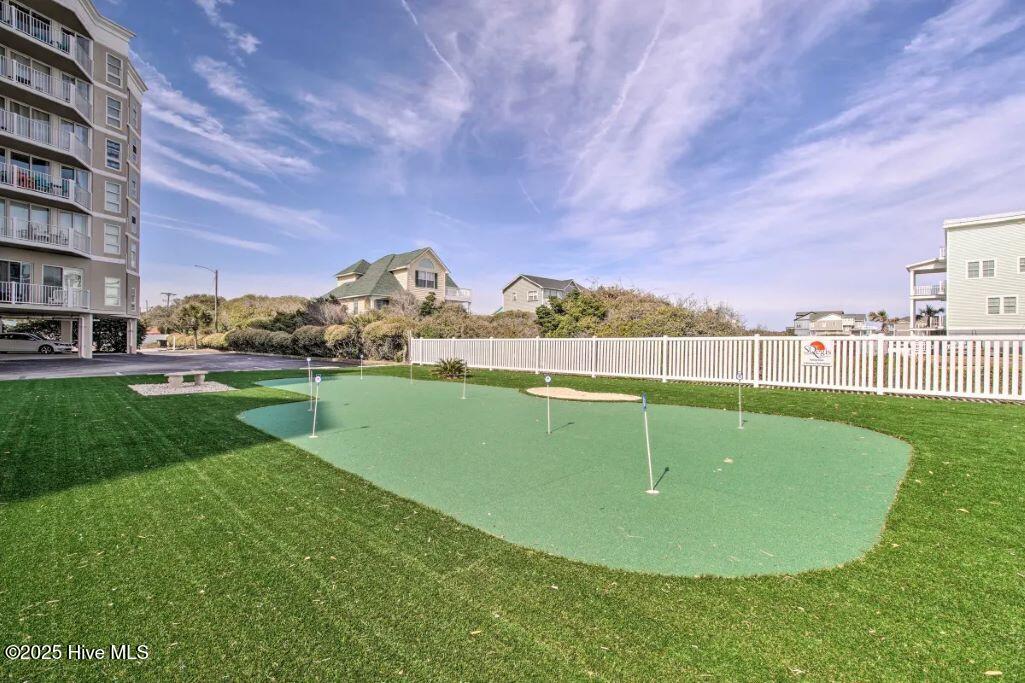 100540740 | Photo 35