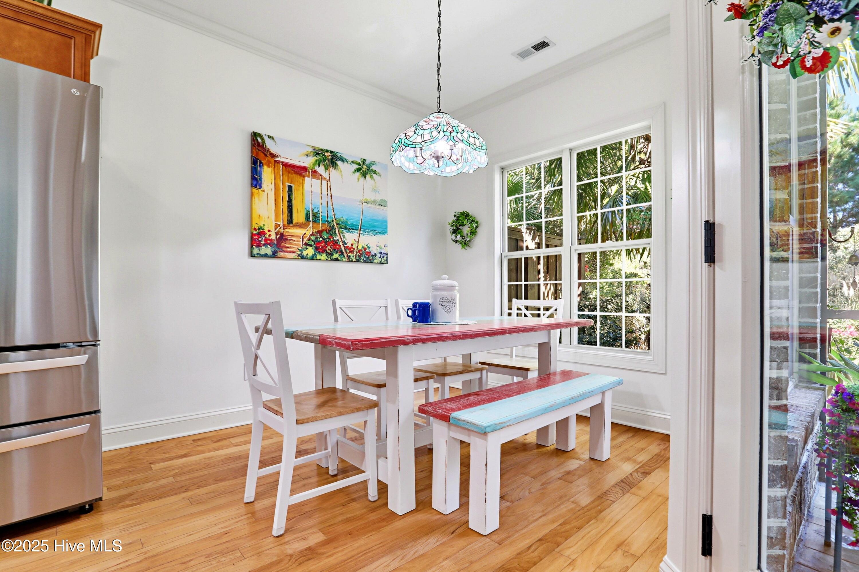 100539112 | Photo 15