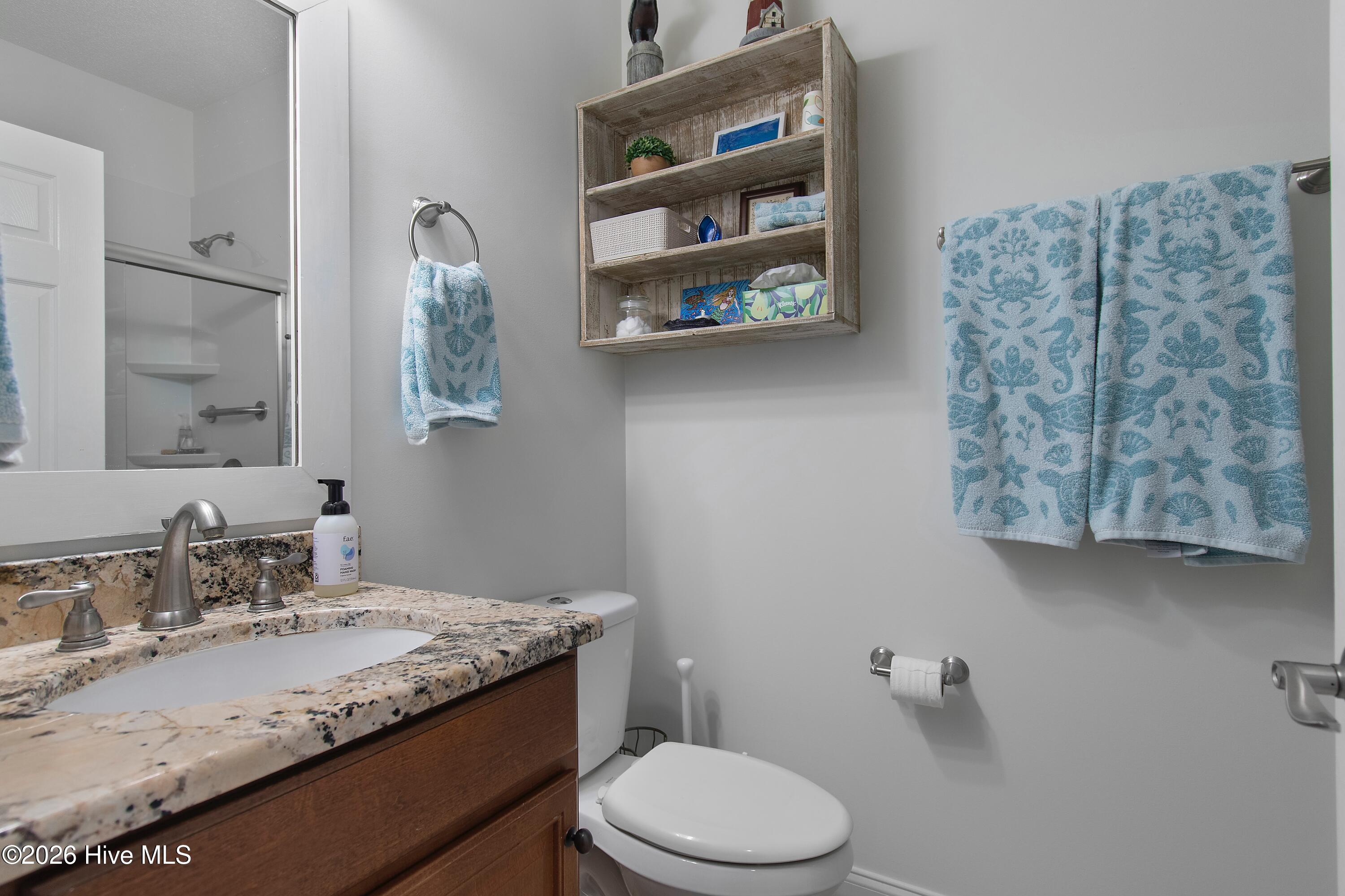 100552486 | Photo 26