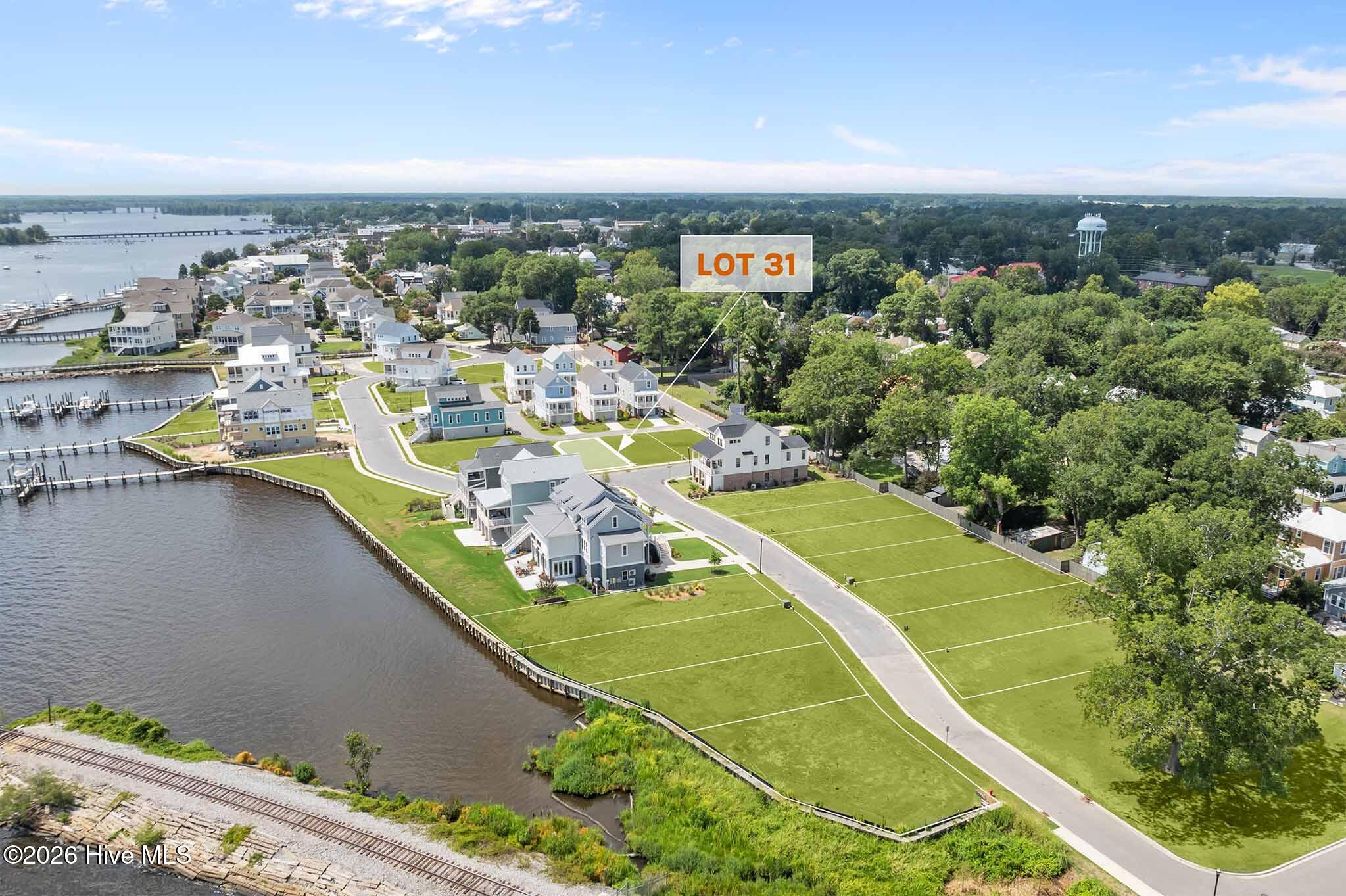 3rd image of 614 Front St, Washington, NC 27889 | MLS# 100592103