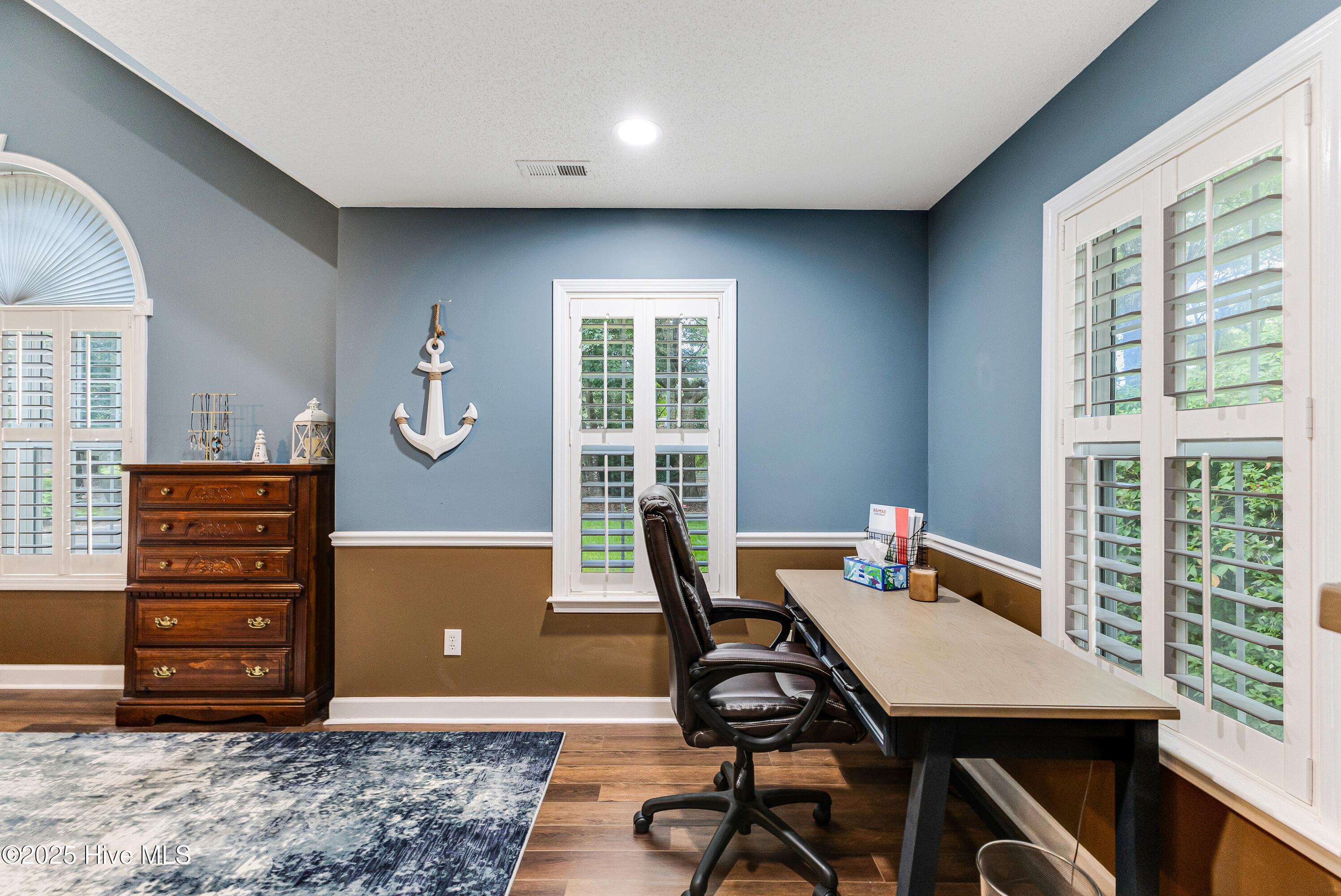 100520400 | Photo 19