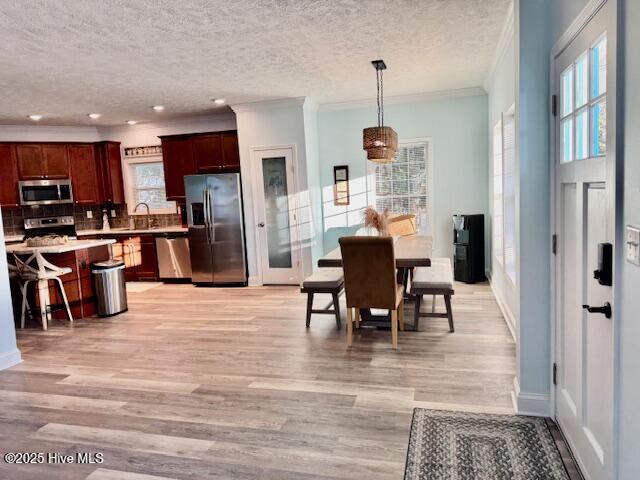 100545035 | Photo 73