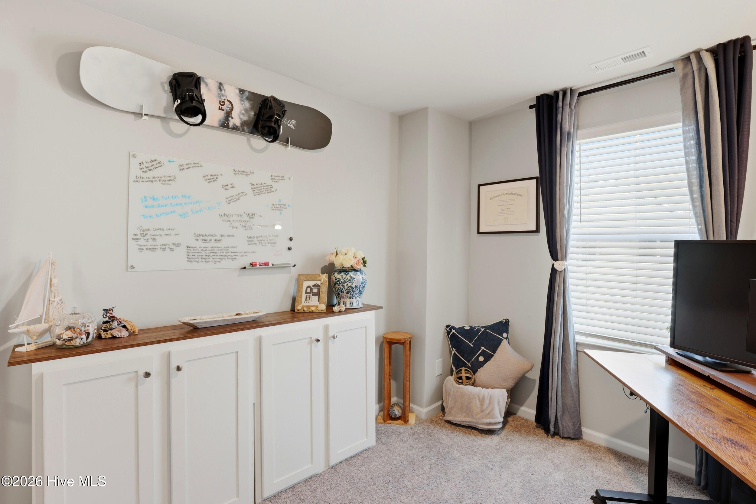 100557529 | Photo 24