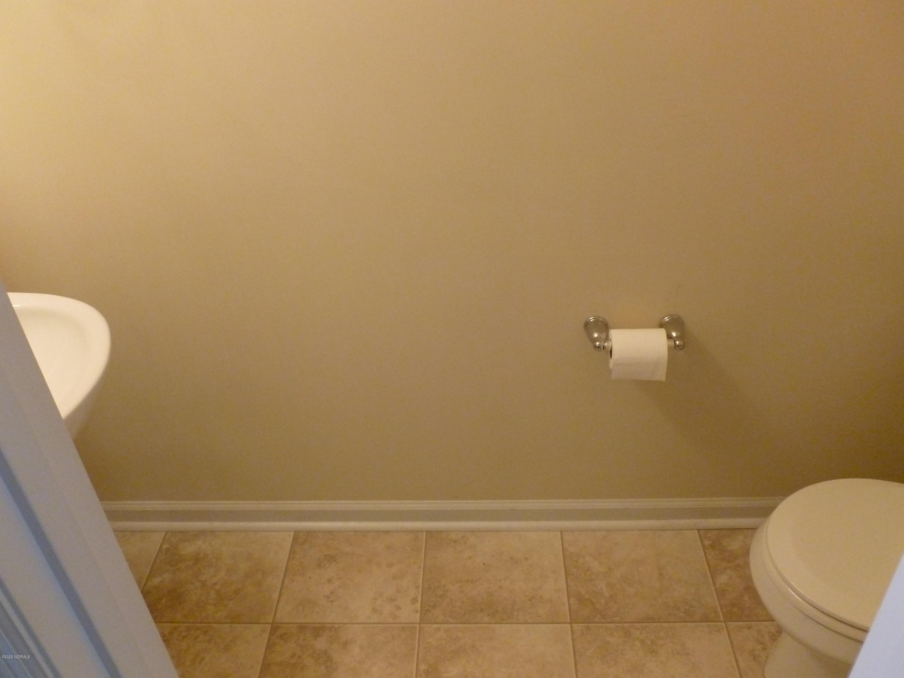 100579066 | Photo 11