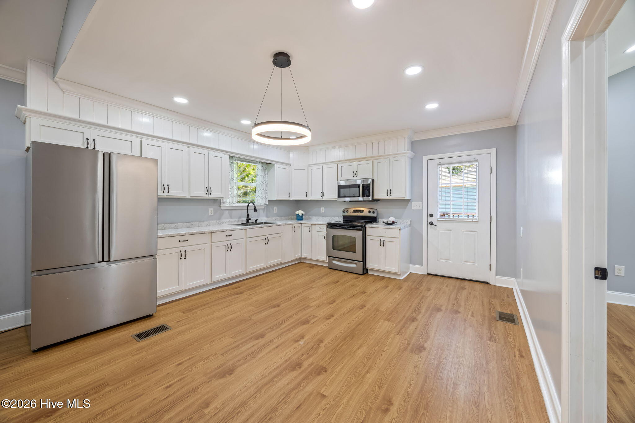 32-web-or-mls-1917 Haynie Drive-26