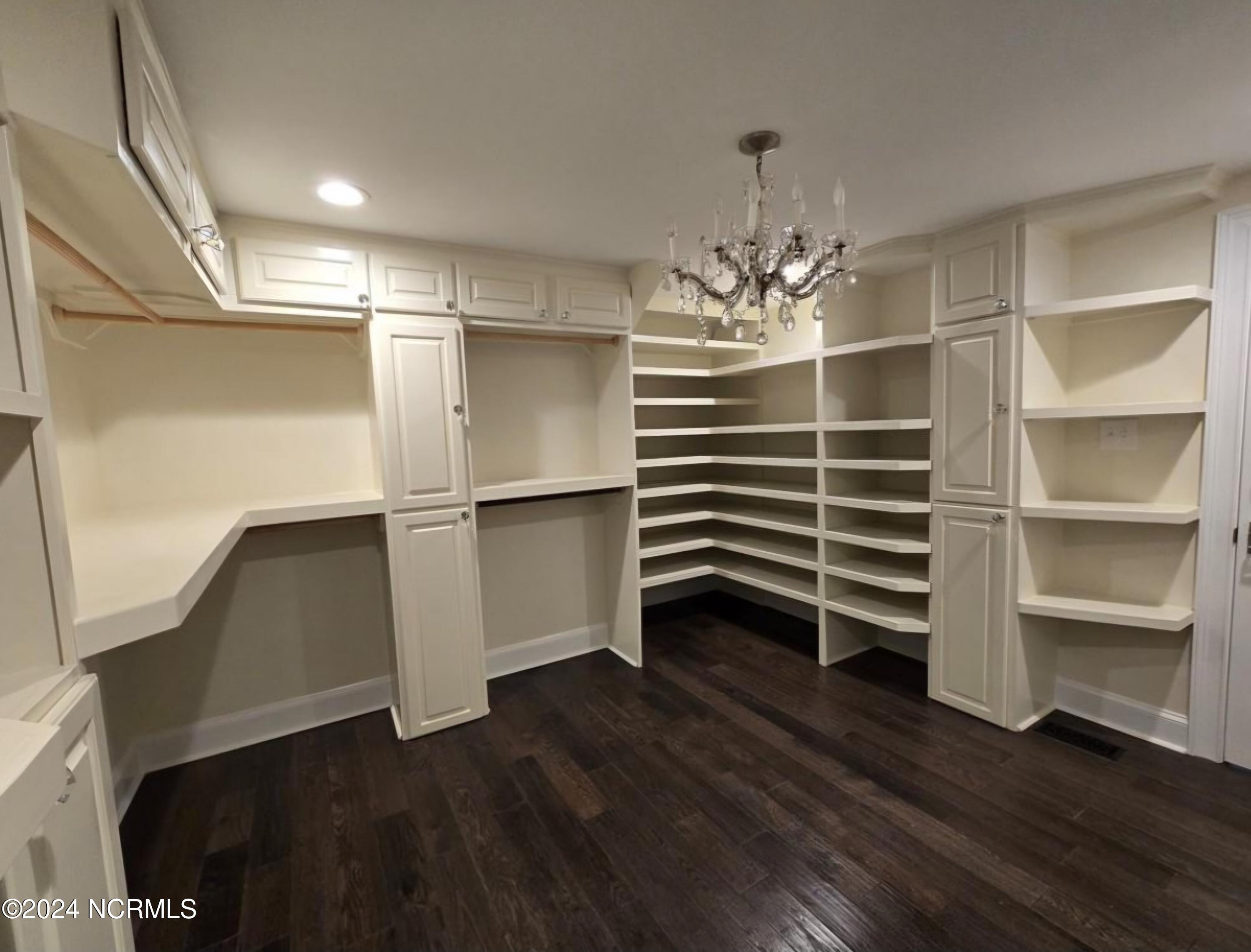 6856 Thames Drive, Fayetteville, NC, 28306