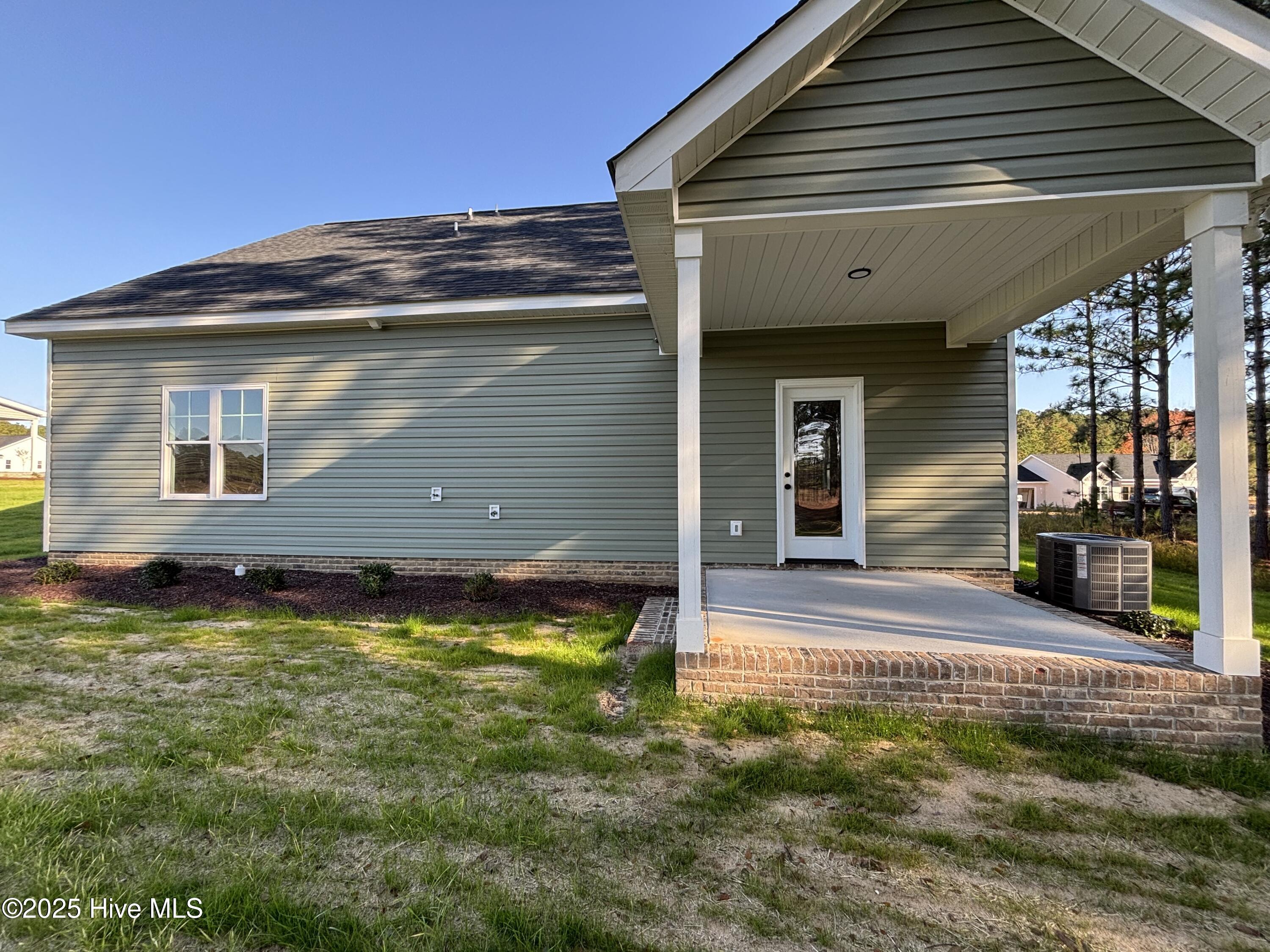 158 Spring Meadows Drive, Aberdeen, NC, 28315