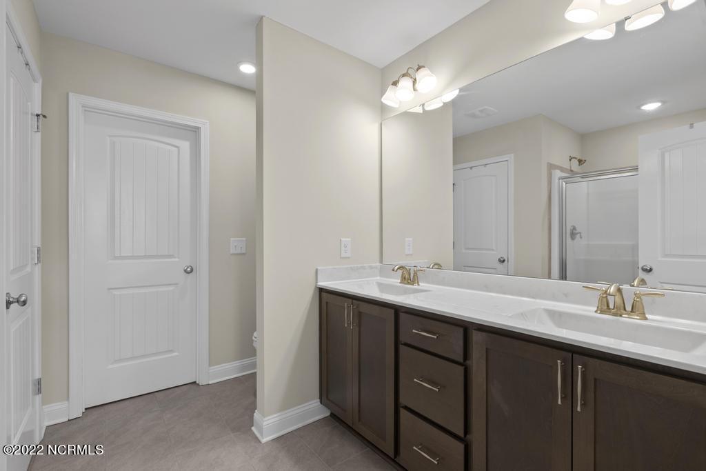 100531936 | Photo 20