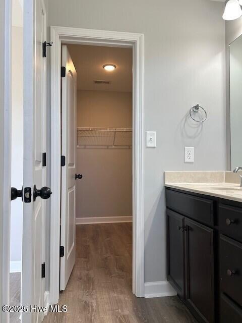 100564056 | Photo 15