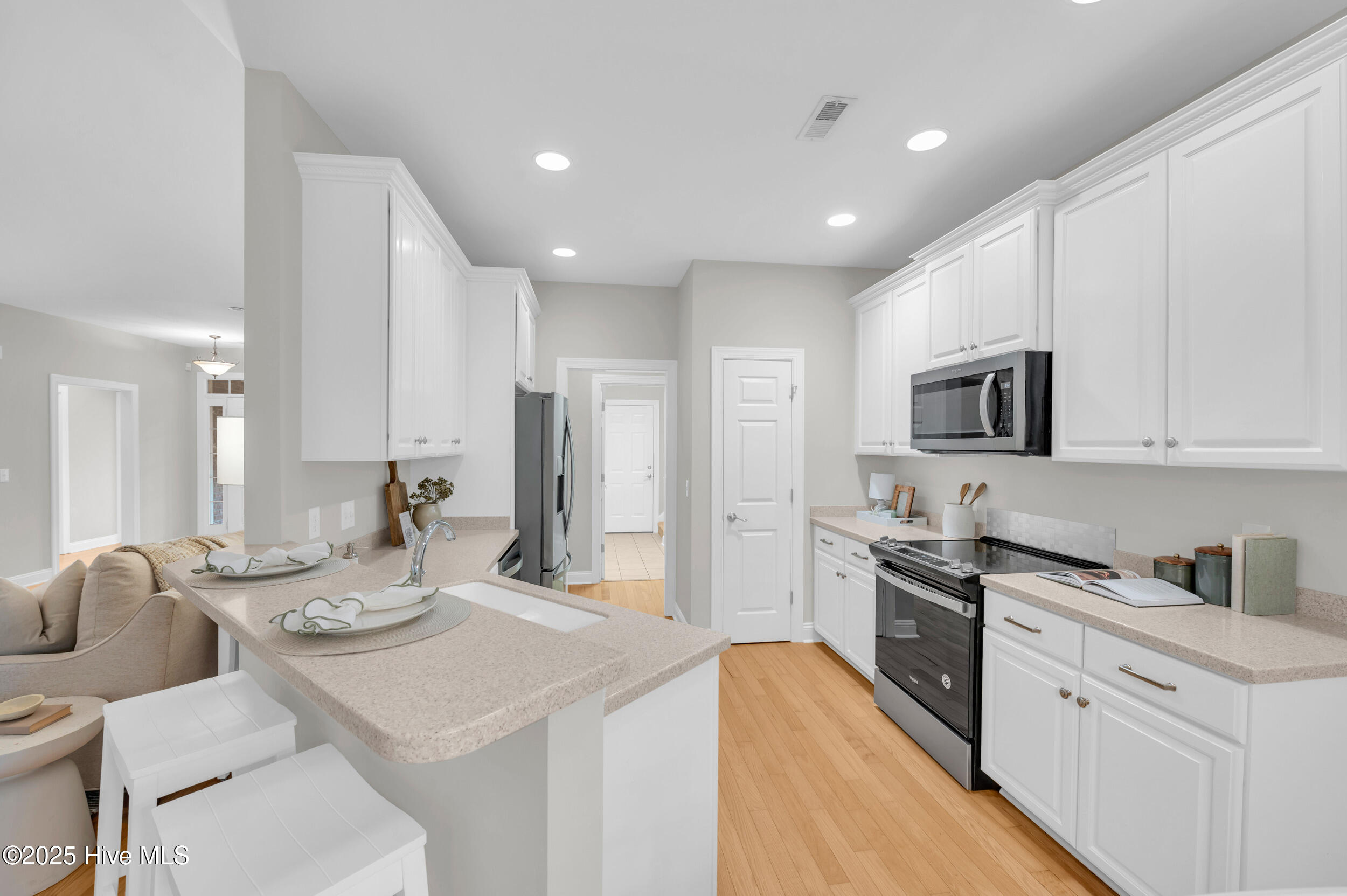 100539518 | Photo 17