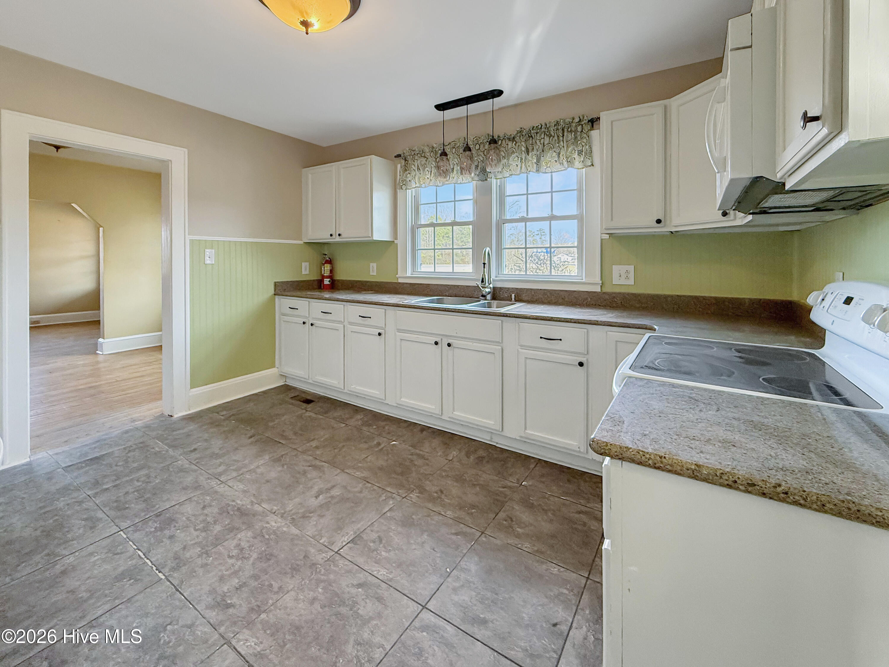 2006 U.S.Highway 17, Merry Hill, NC, 27957