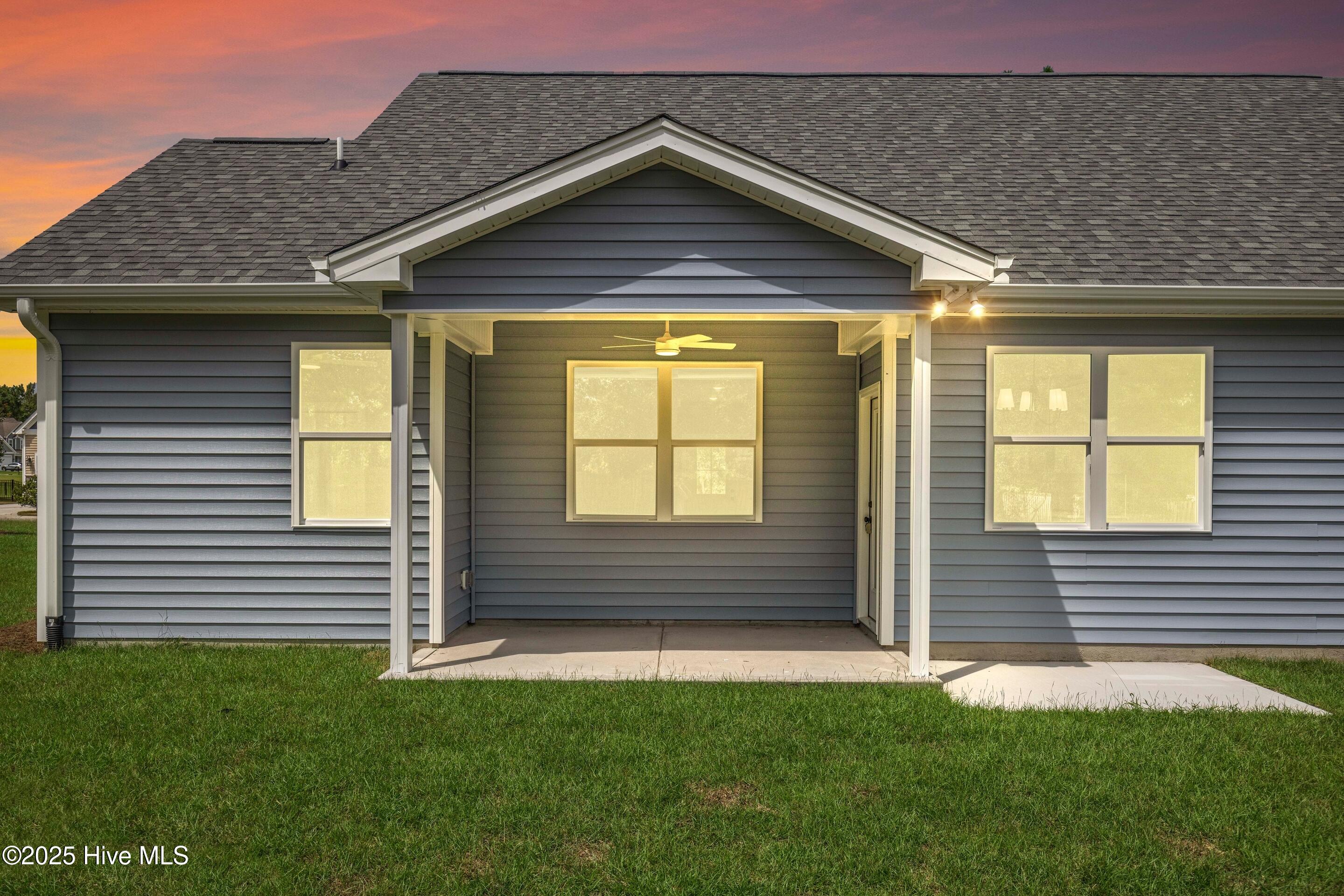 100524111 | Photo 49