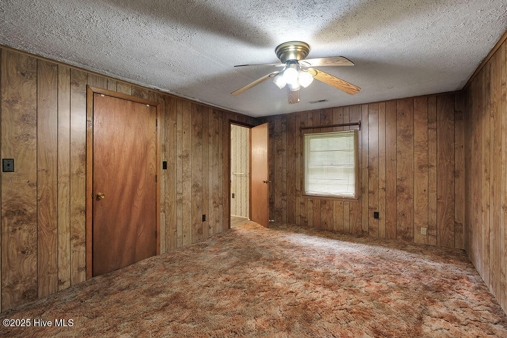 100526038 | Photo 20