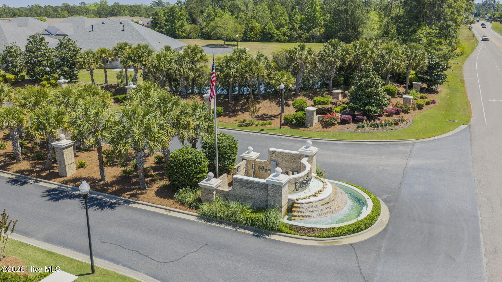 100568183 | Photo 50