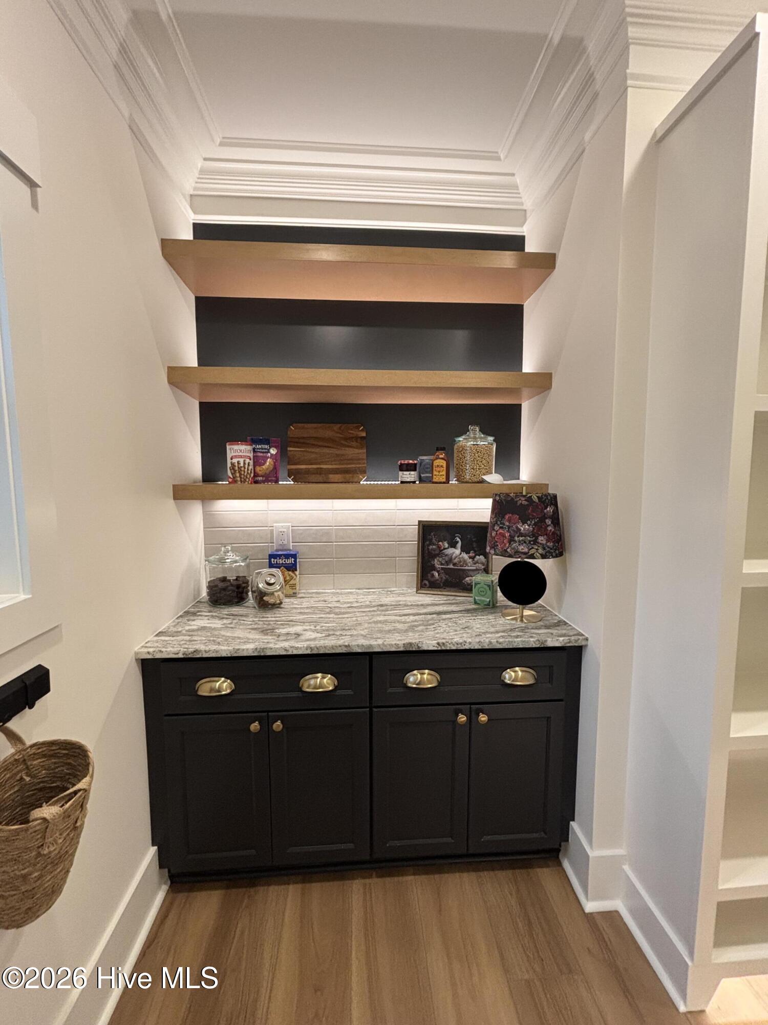 100516902 | Photo 67