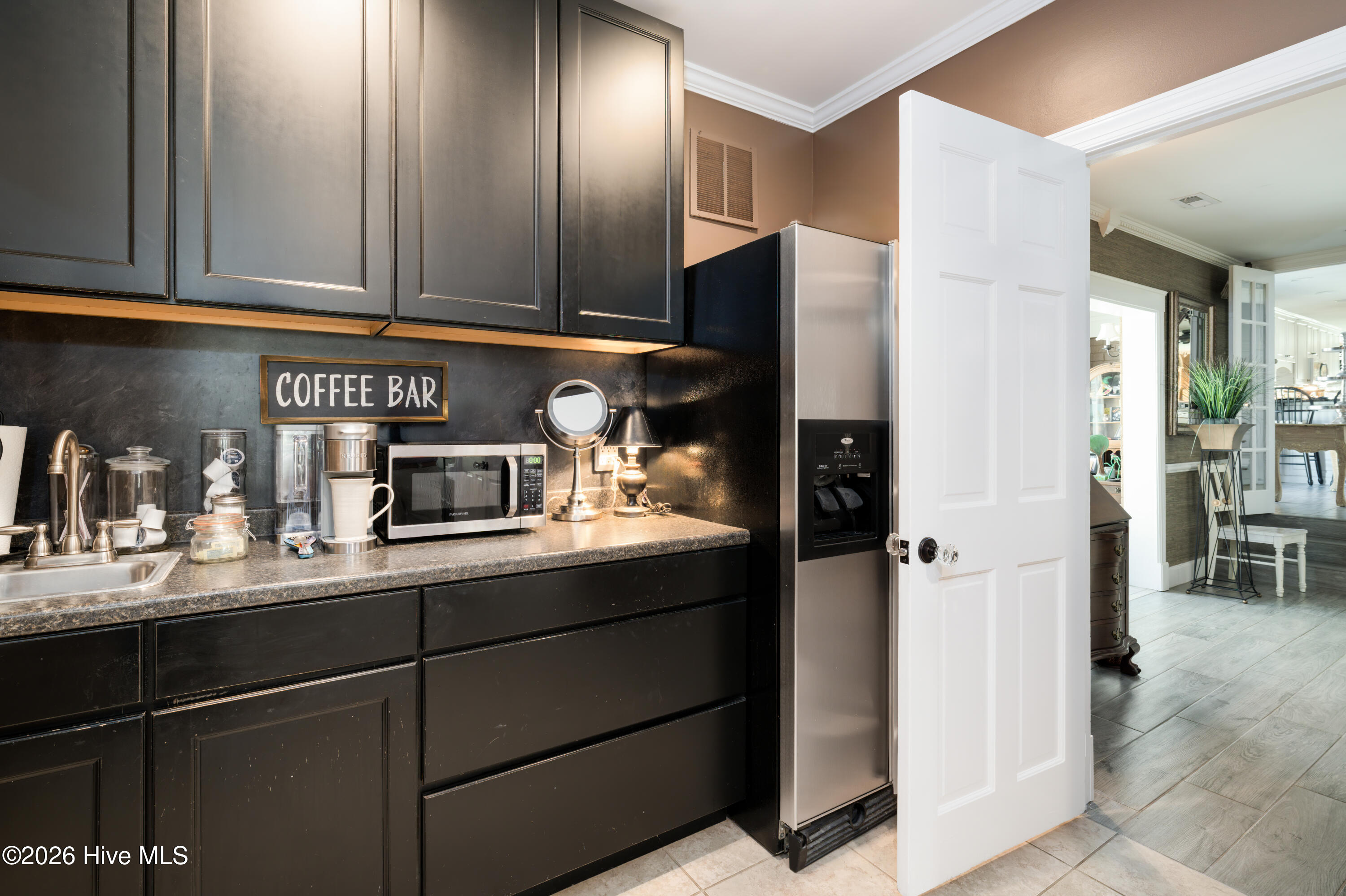 100565005 | Photo 31