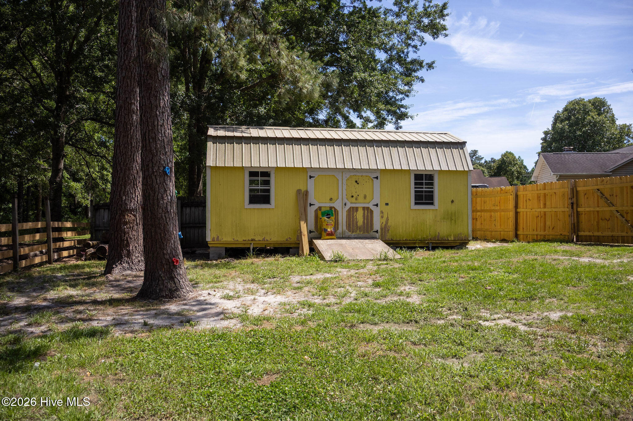206 Blueberry Court,Hubert