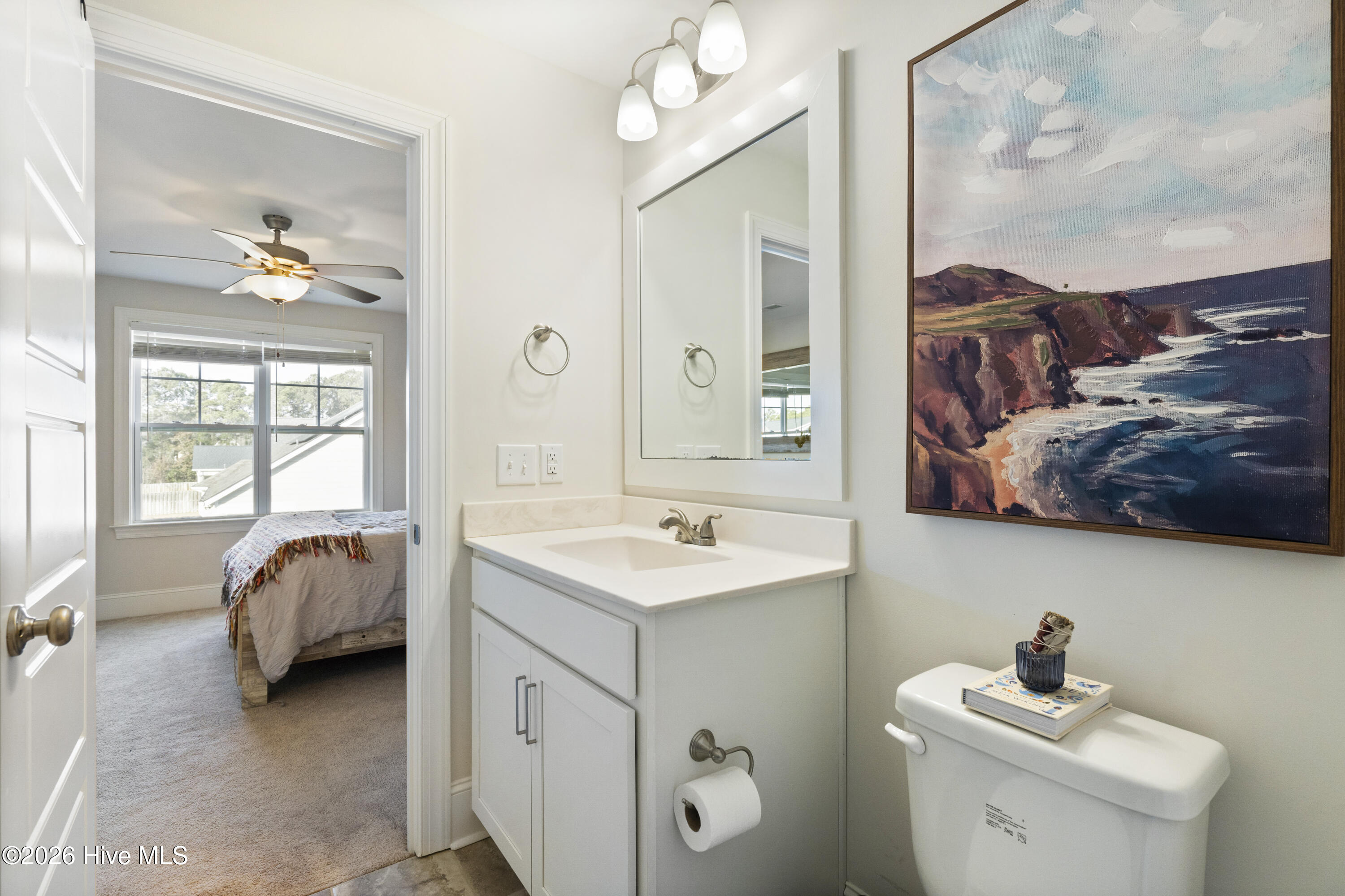 100552467 | Photo 43