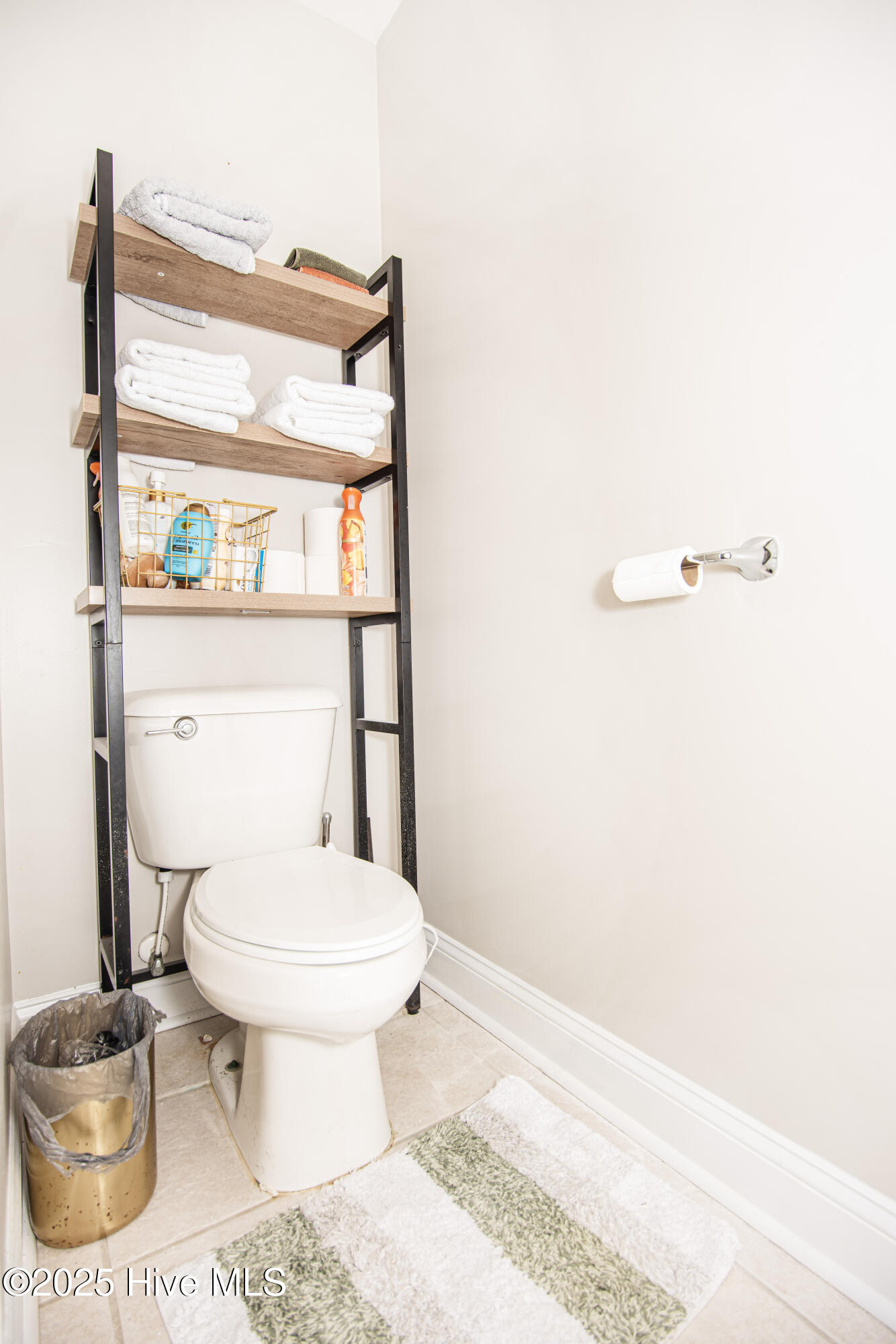 100544525 | Photo 34