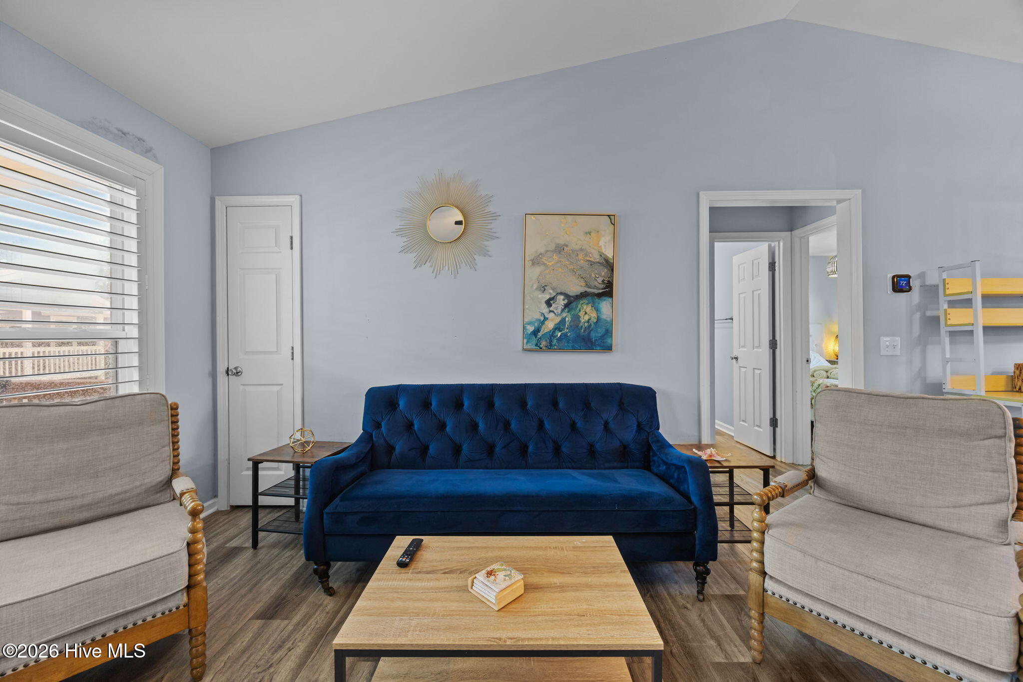 100551166 | Photo 15