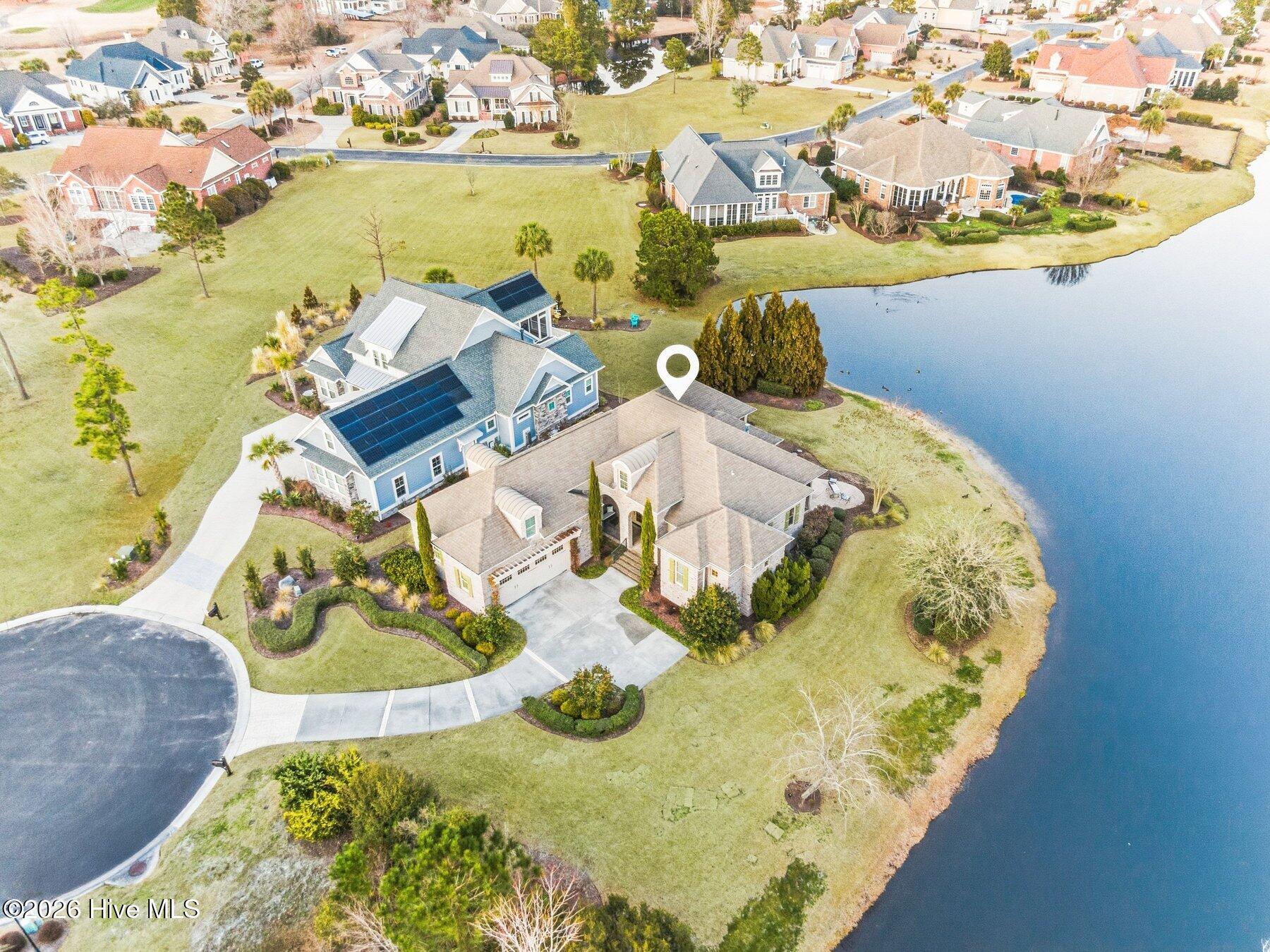 100555676 | Photo 50